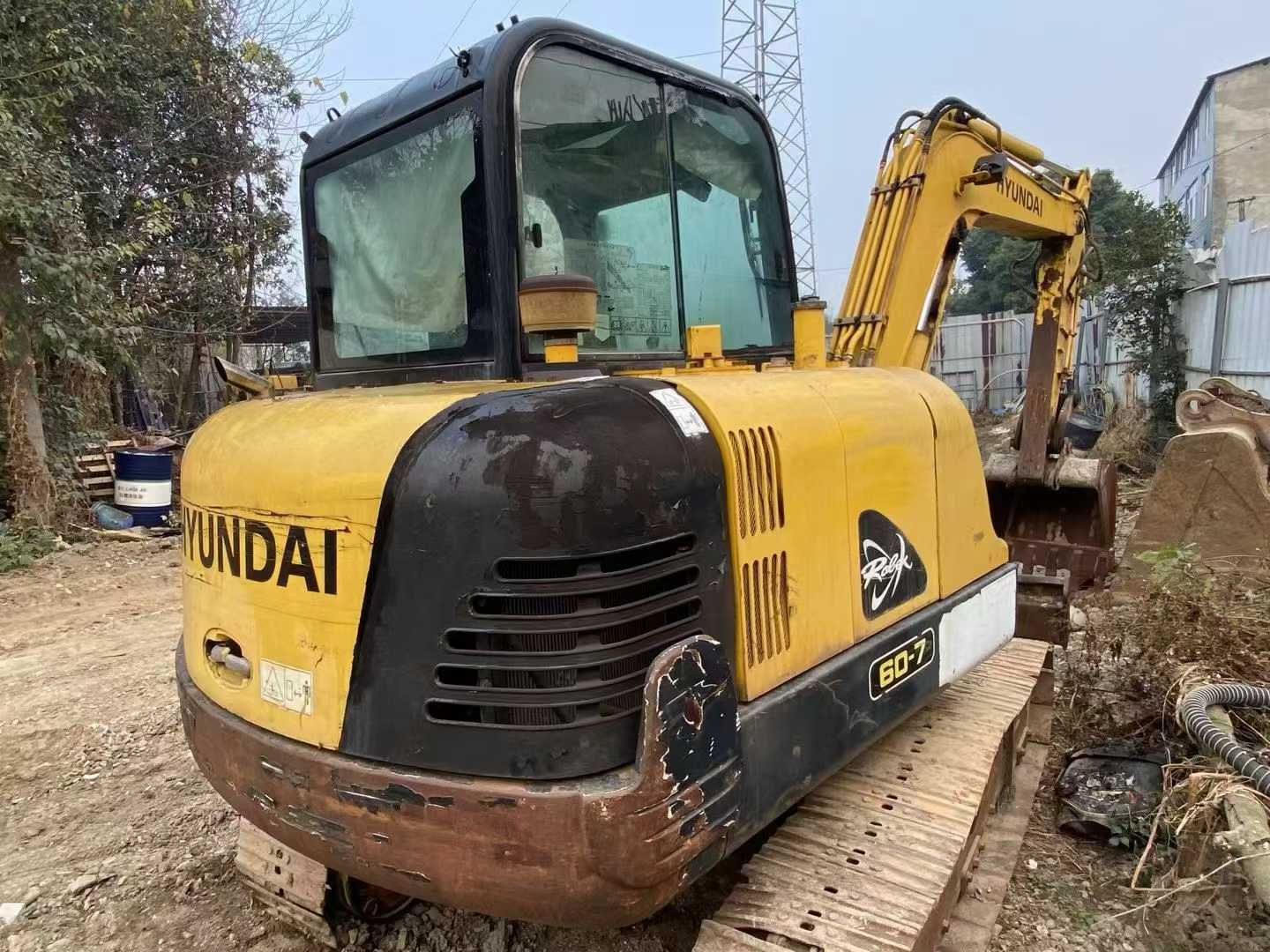 Used Hyundai HX60 Excavator 2016 Model / 3