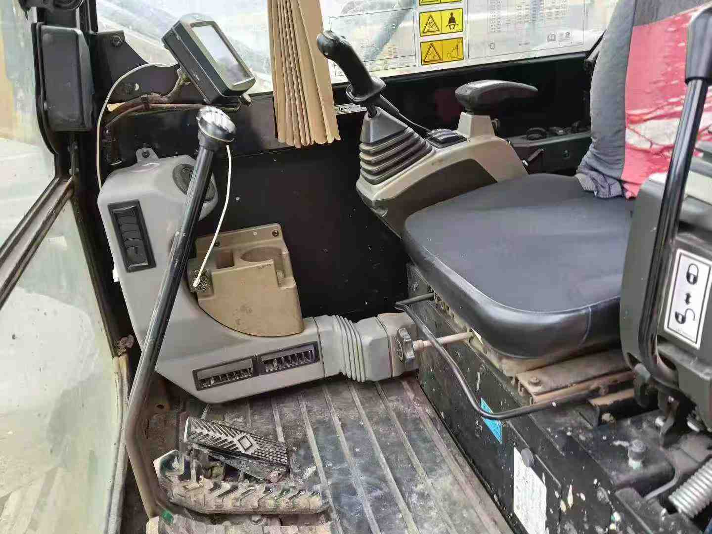 Used Caterpillar 307V2 Excavator 2017 Model / 6