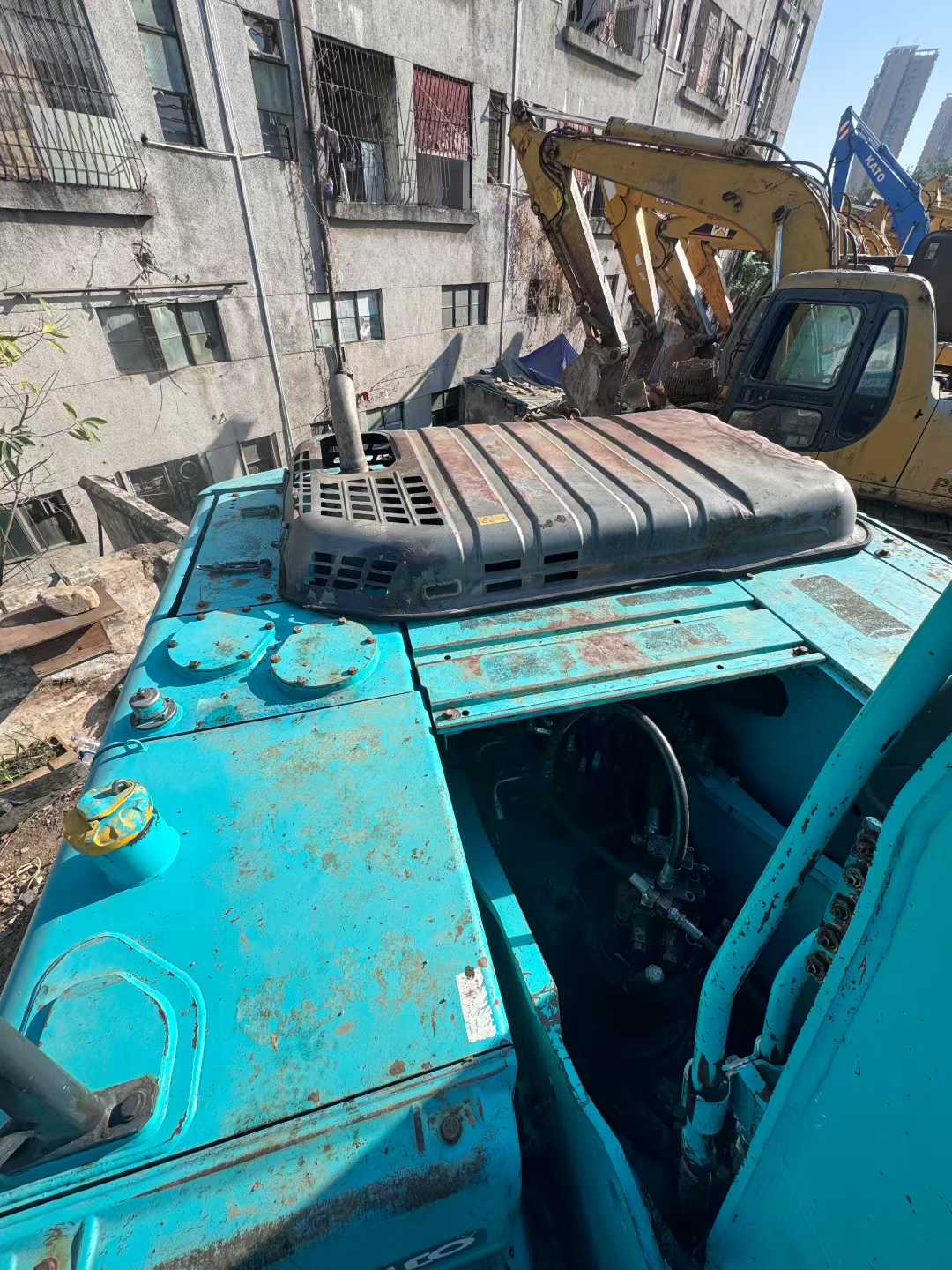 Used Kobelco SK200 Excavator 2016 Model / 6