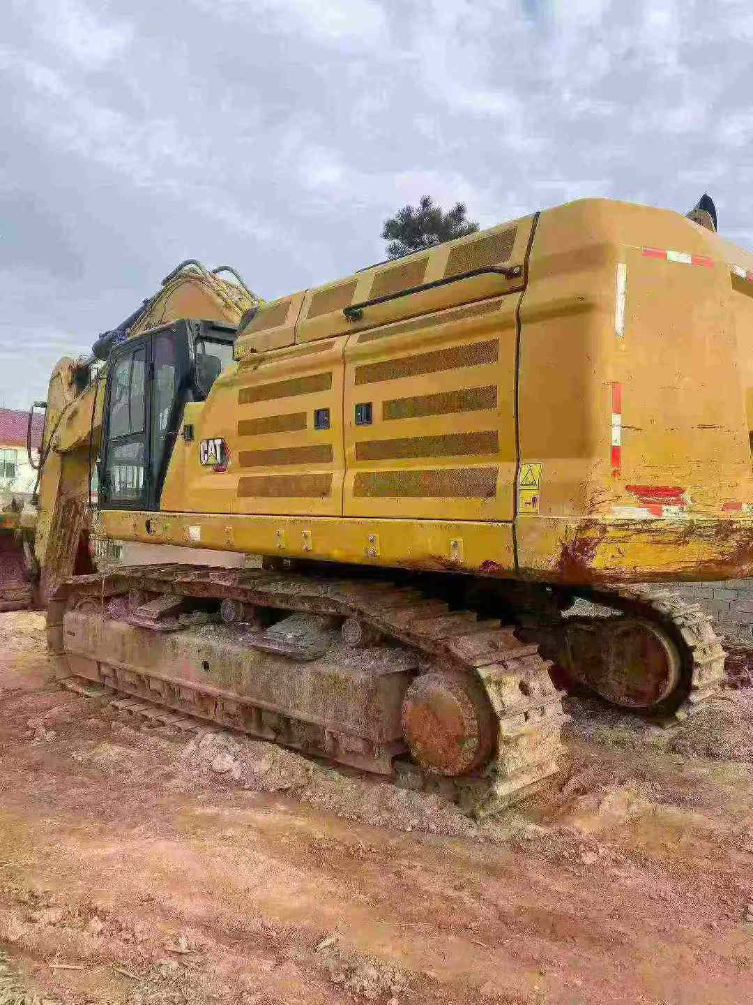 Used Caterpillar 374F Excavator 2021 Model / 2