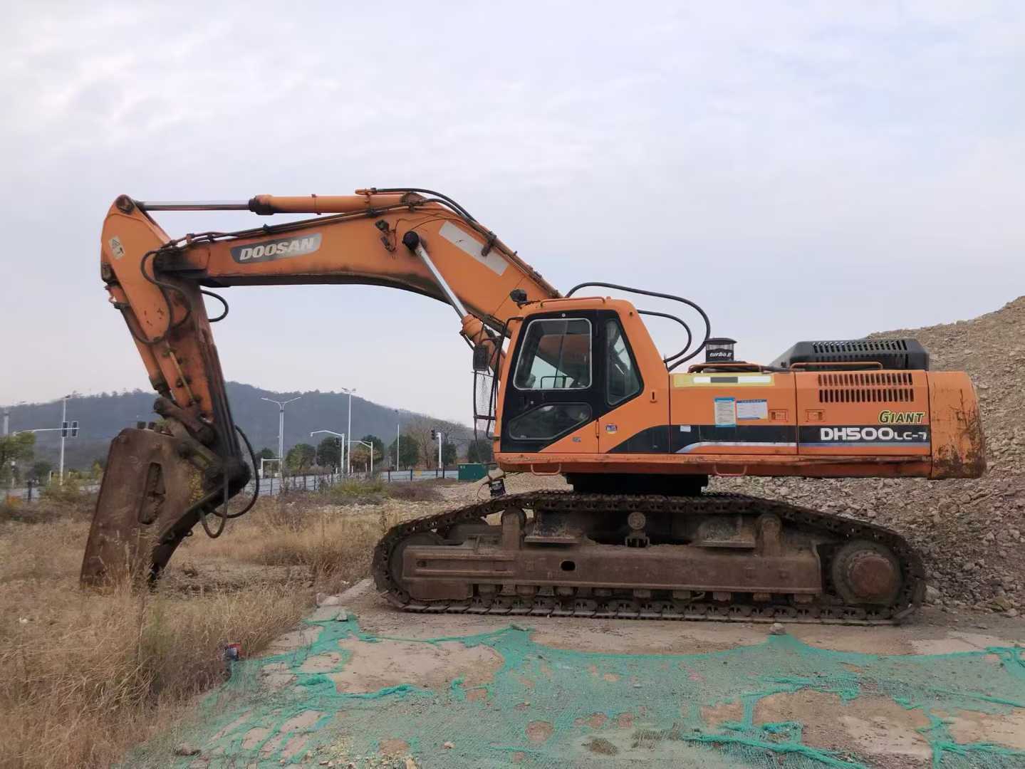 Used Doosan DX500 Excavator 2016 Model / 2