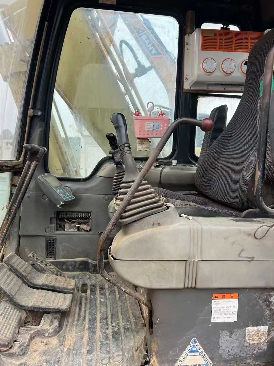 Used Komatsu PC120-6 Excavator 2016 Model / 3