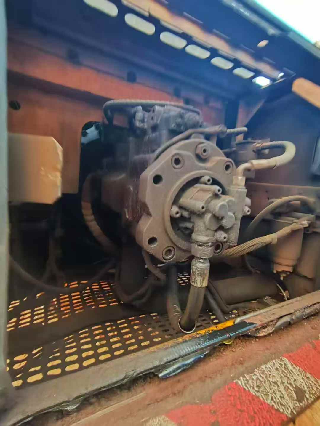 Used Sany SW305K Excavator 2016 Model / 3