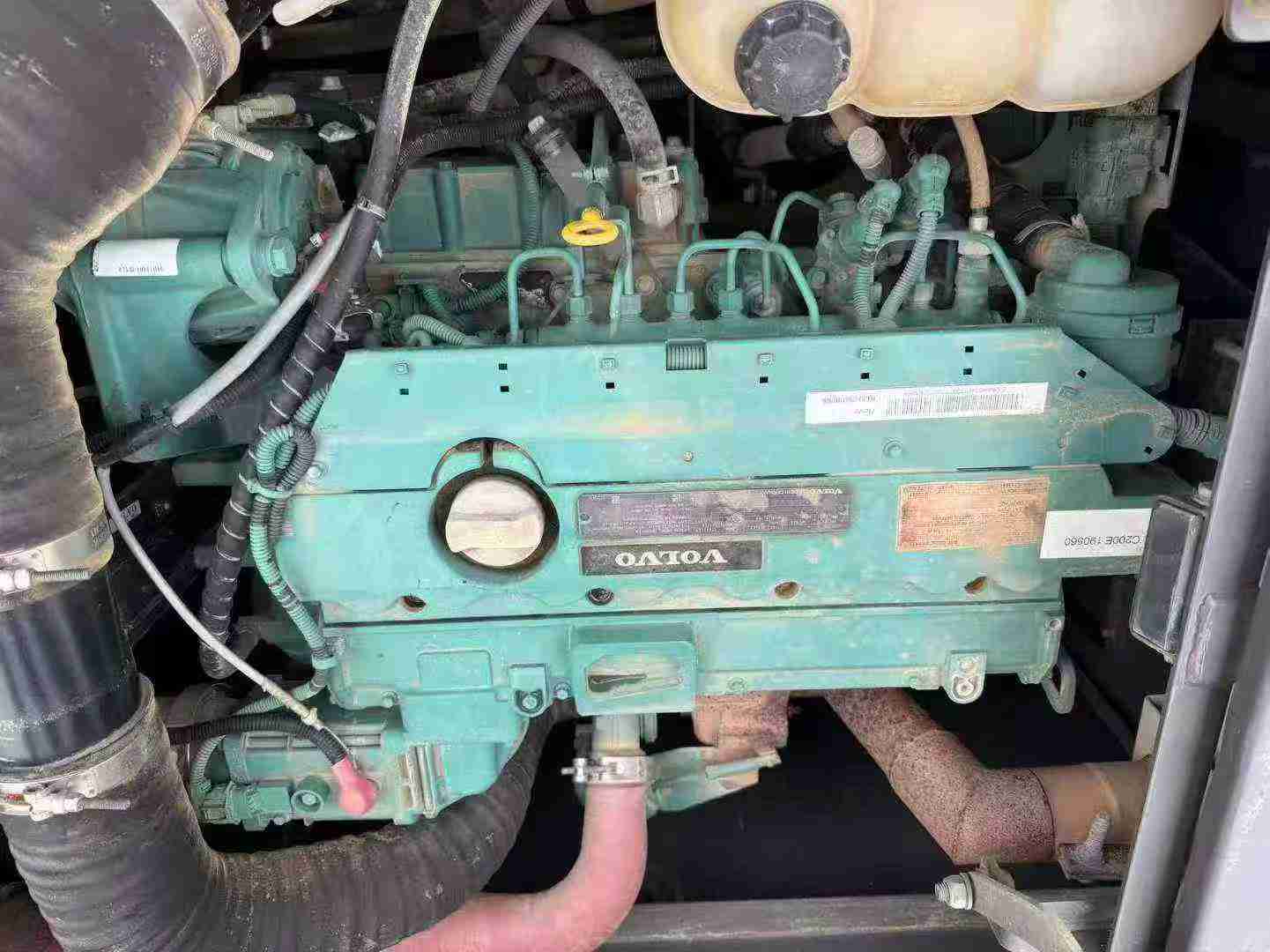 Used Volvo EC200 Excavator 2021 Model / 4