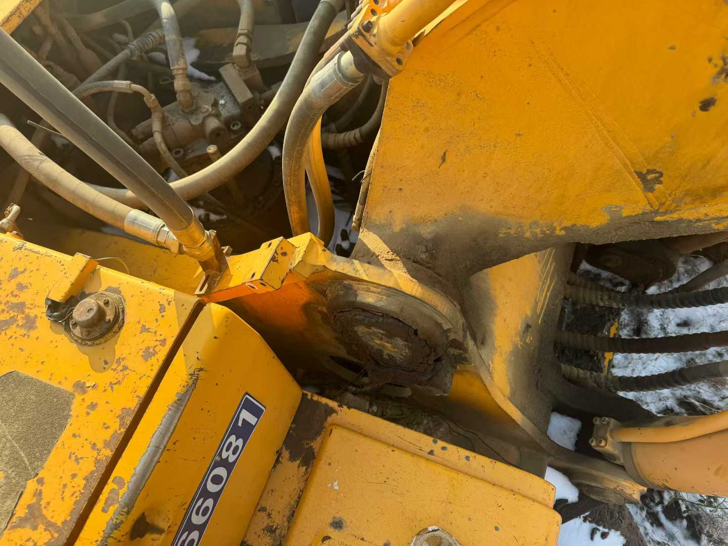 Used Hyundai R335-7 Excavator 2016 Model / 6