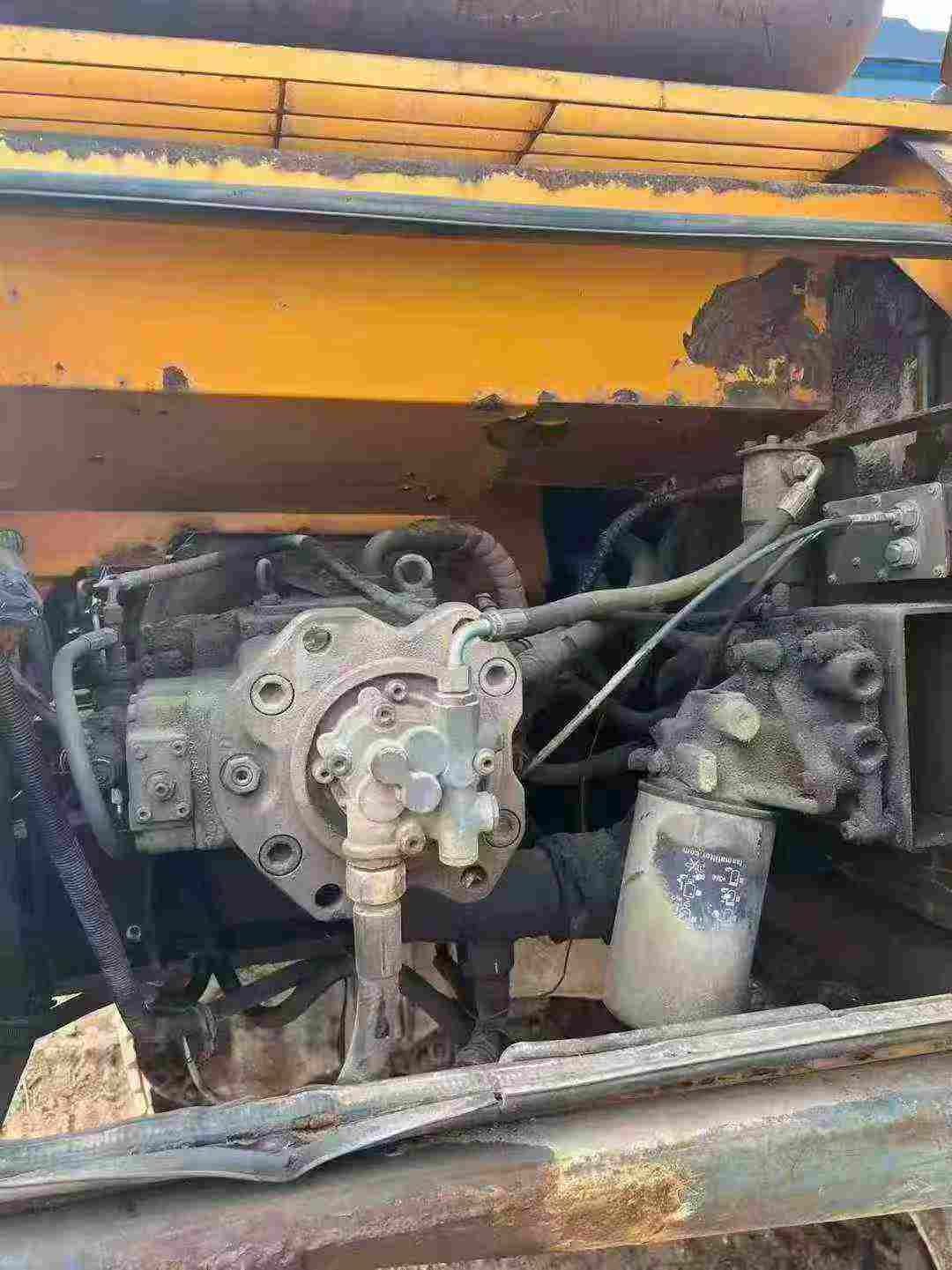 Used Sany SY215ACE Excavator 2016 Model / 4