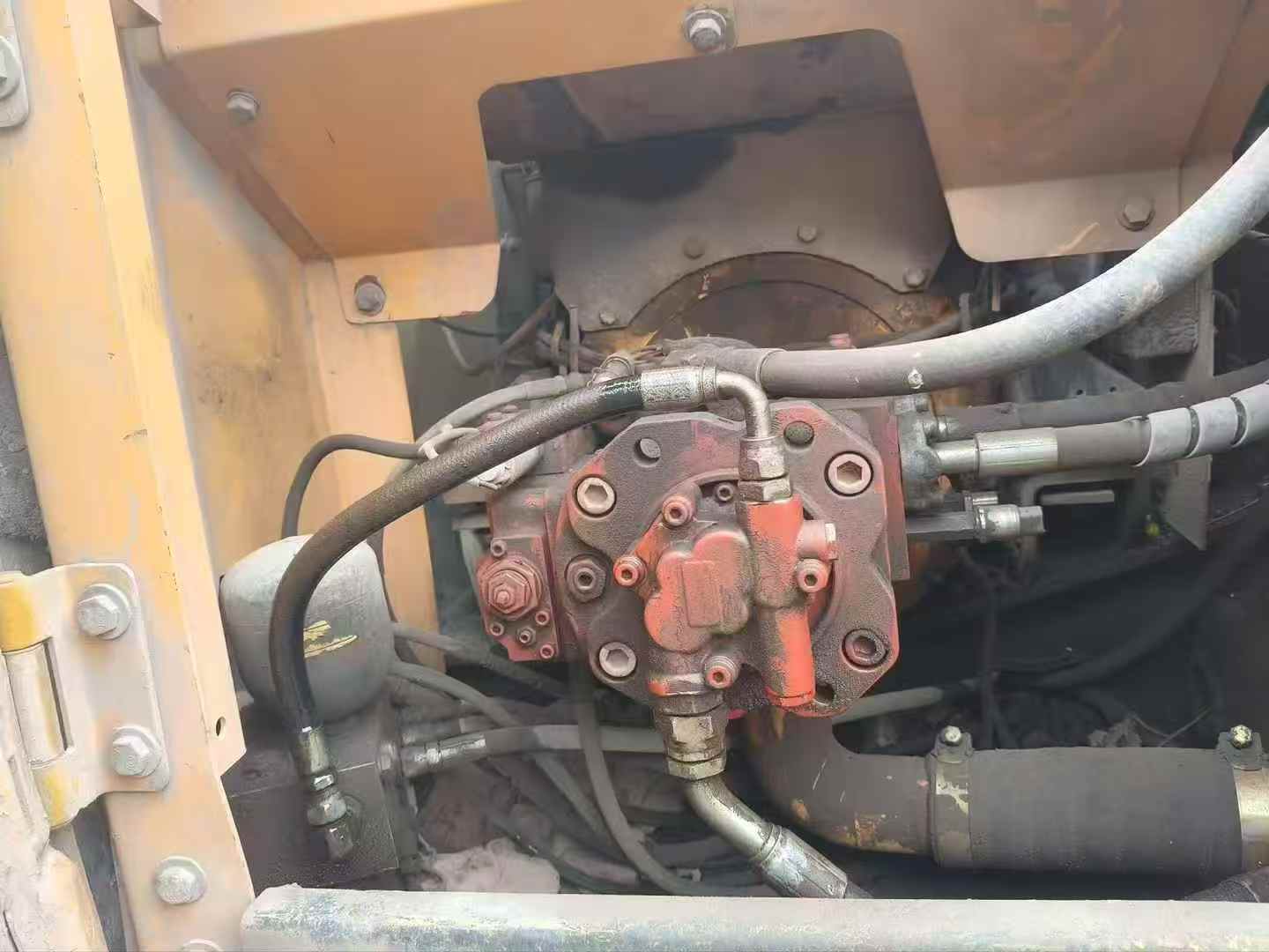 Used Hyundai HW150 Excavator 2016 Model / 3