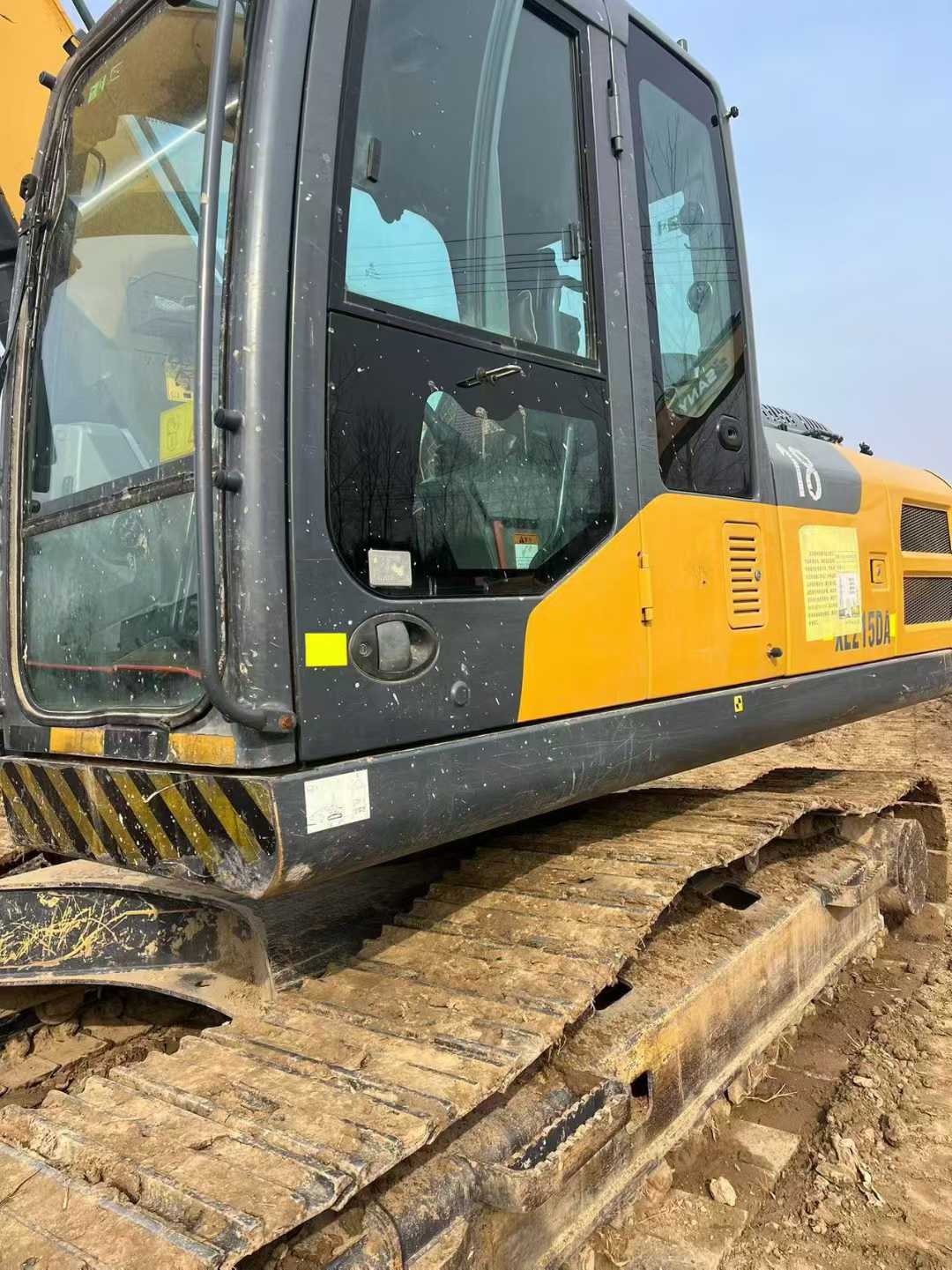 Used XCMG XE215 Excavator 2016 Model / 4