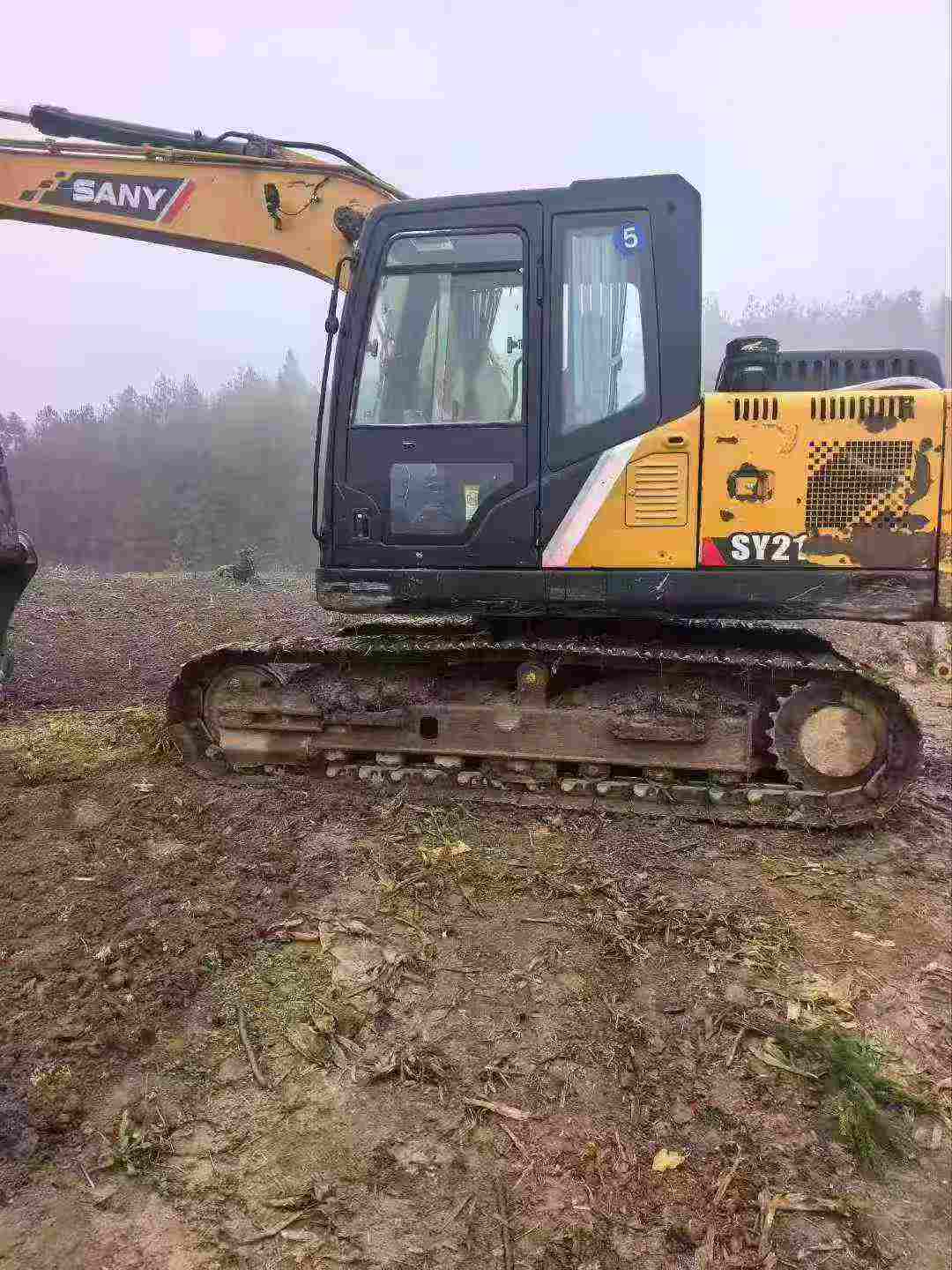 Used Sany SY135 Excavator 2019 Model / 3
