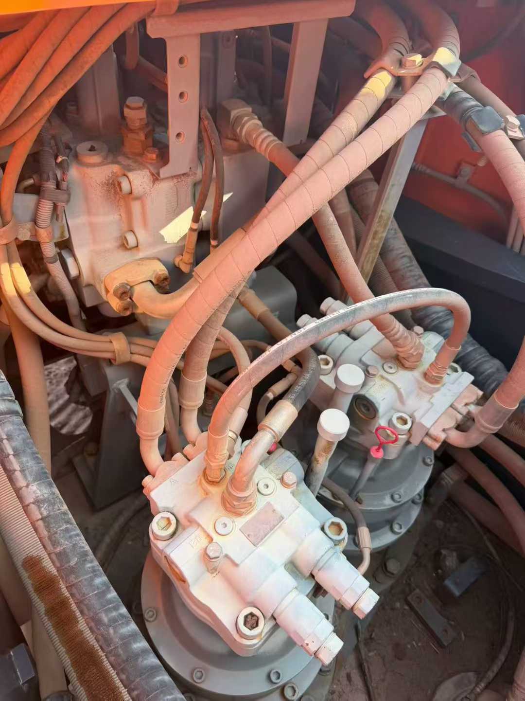 Used Hitachi EX90 Excavator 2019 Model / 3