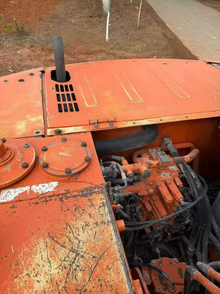 Used Hitachi ZX70 Excavator 2016 Model / 8