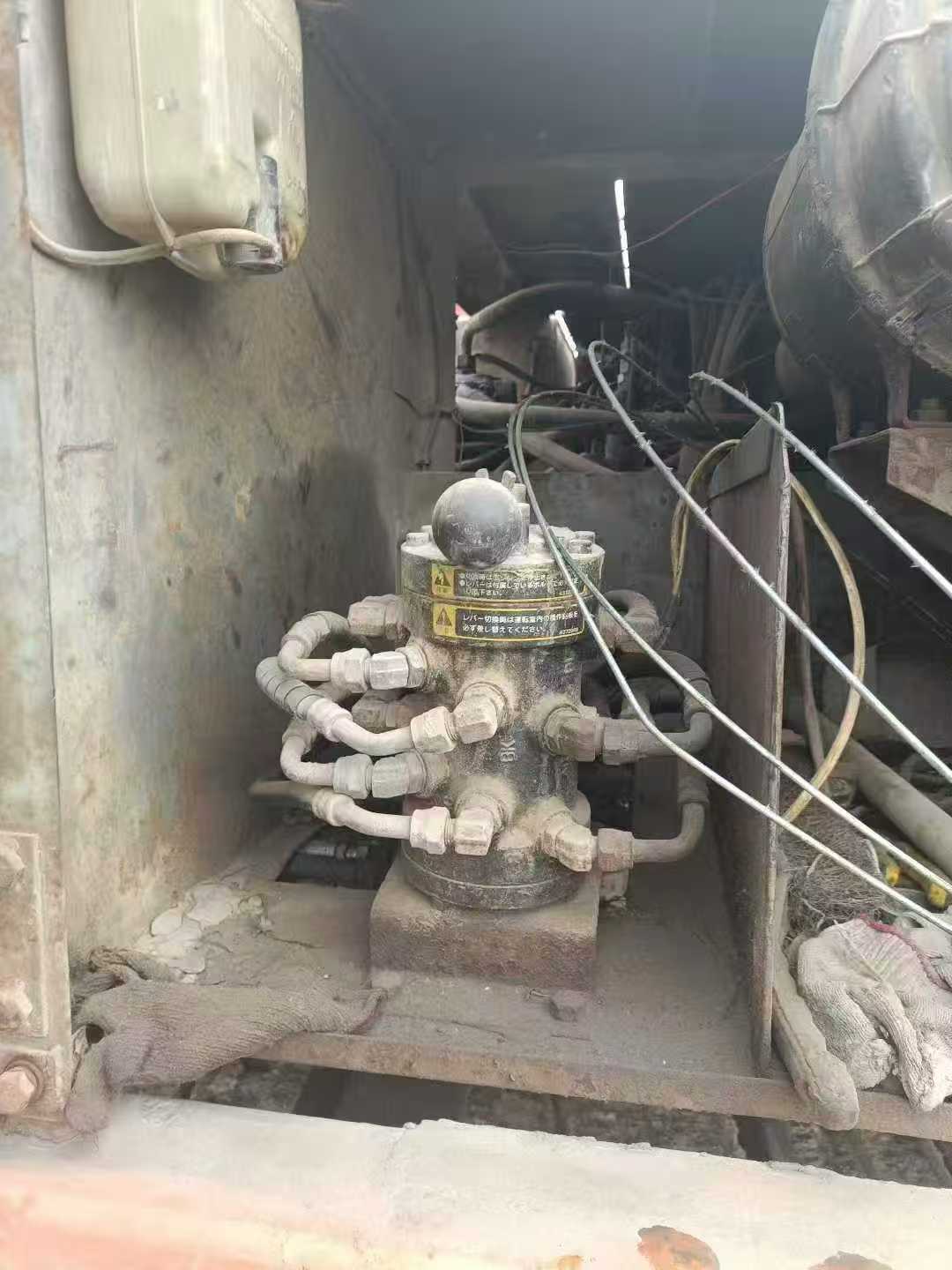 Used Hitachi ZAXIS200 Excavator 2016 Model / 3