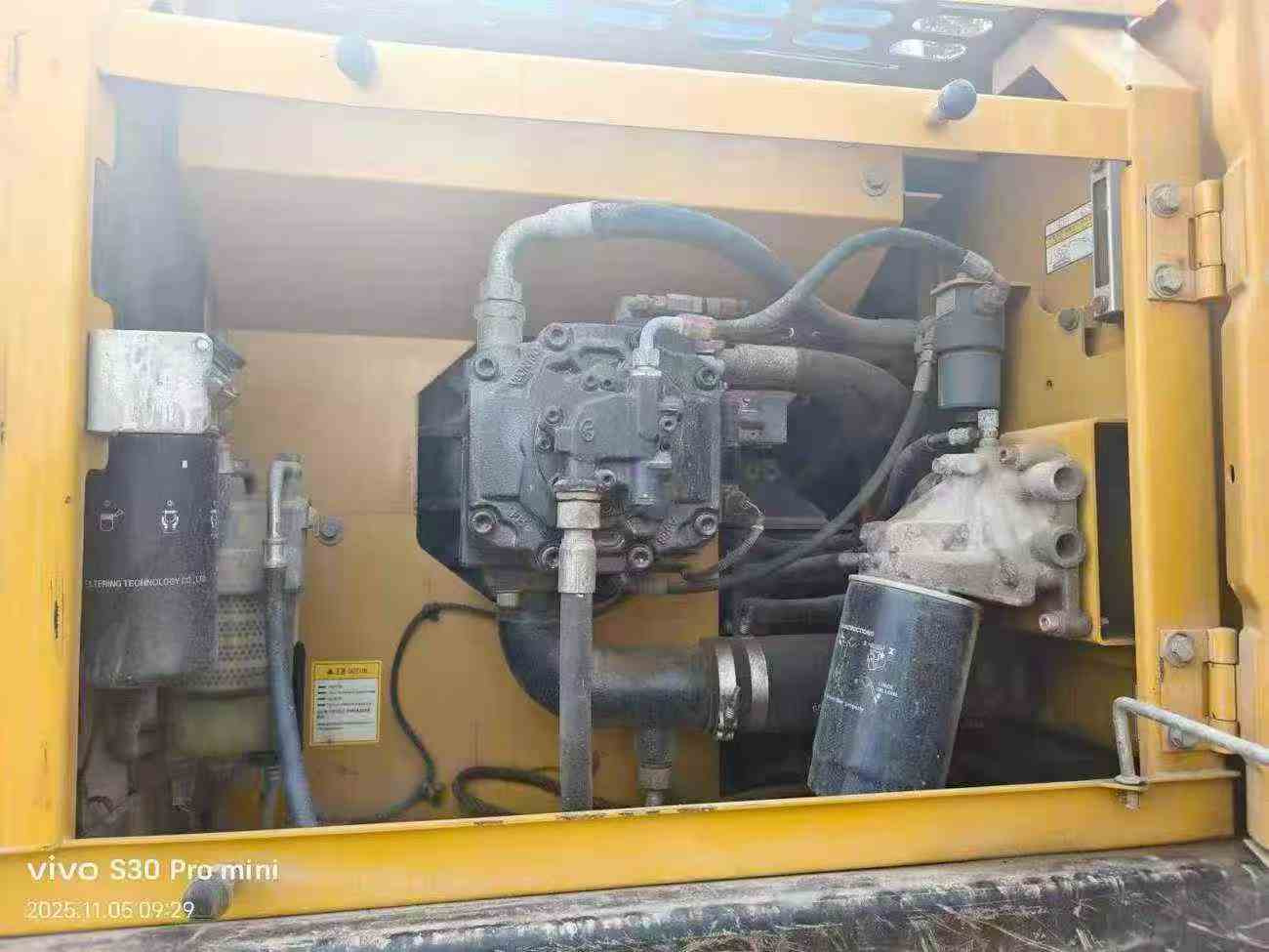 Used Sany SY205H Excavator 2021 Model / 4