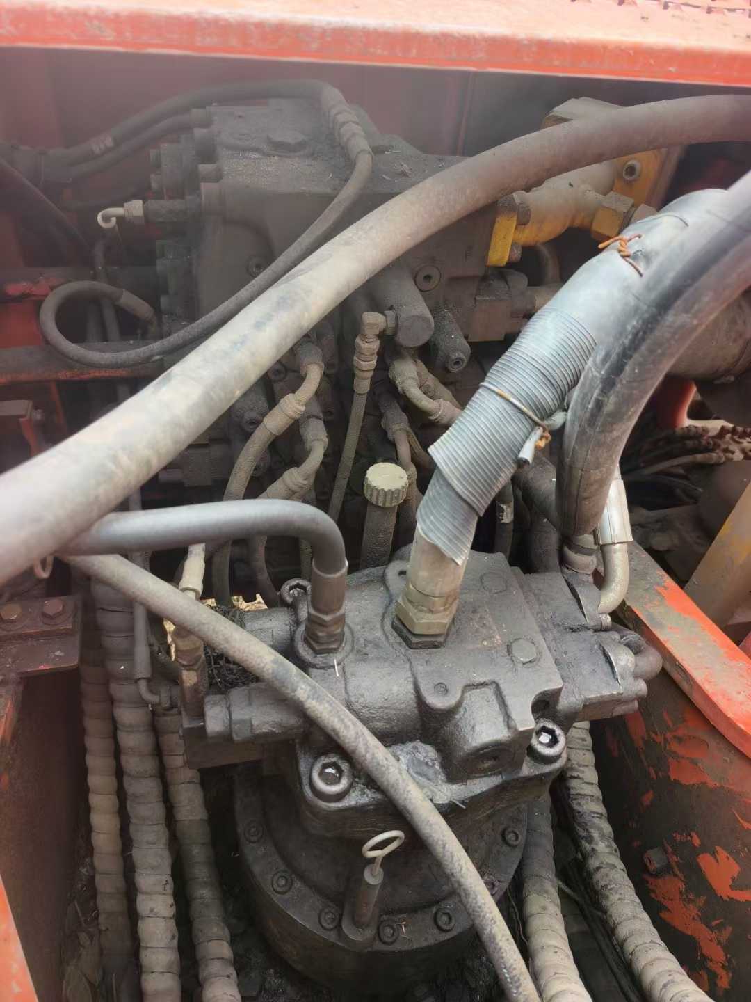 Used Doosan S225 Excavator 2014 Model / 2