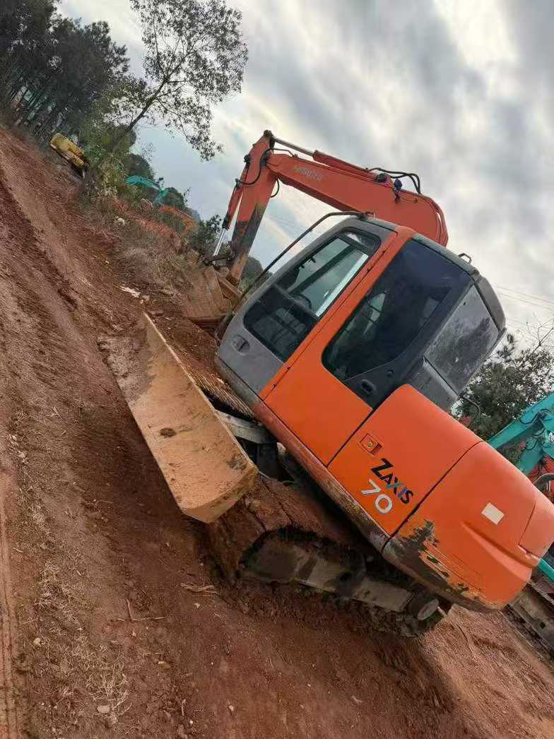 Used Hitachi ZX70 Excavator 2016 Model / 2