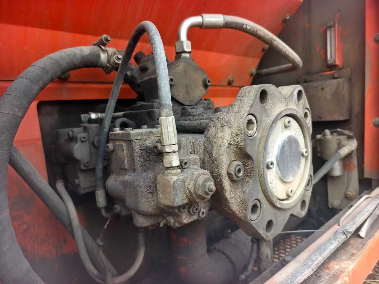 Used Doosan S225 Excavator 2014 Model / 3