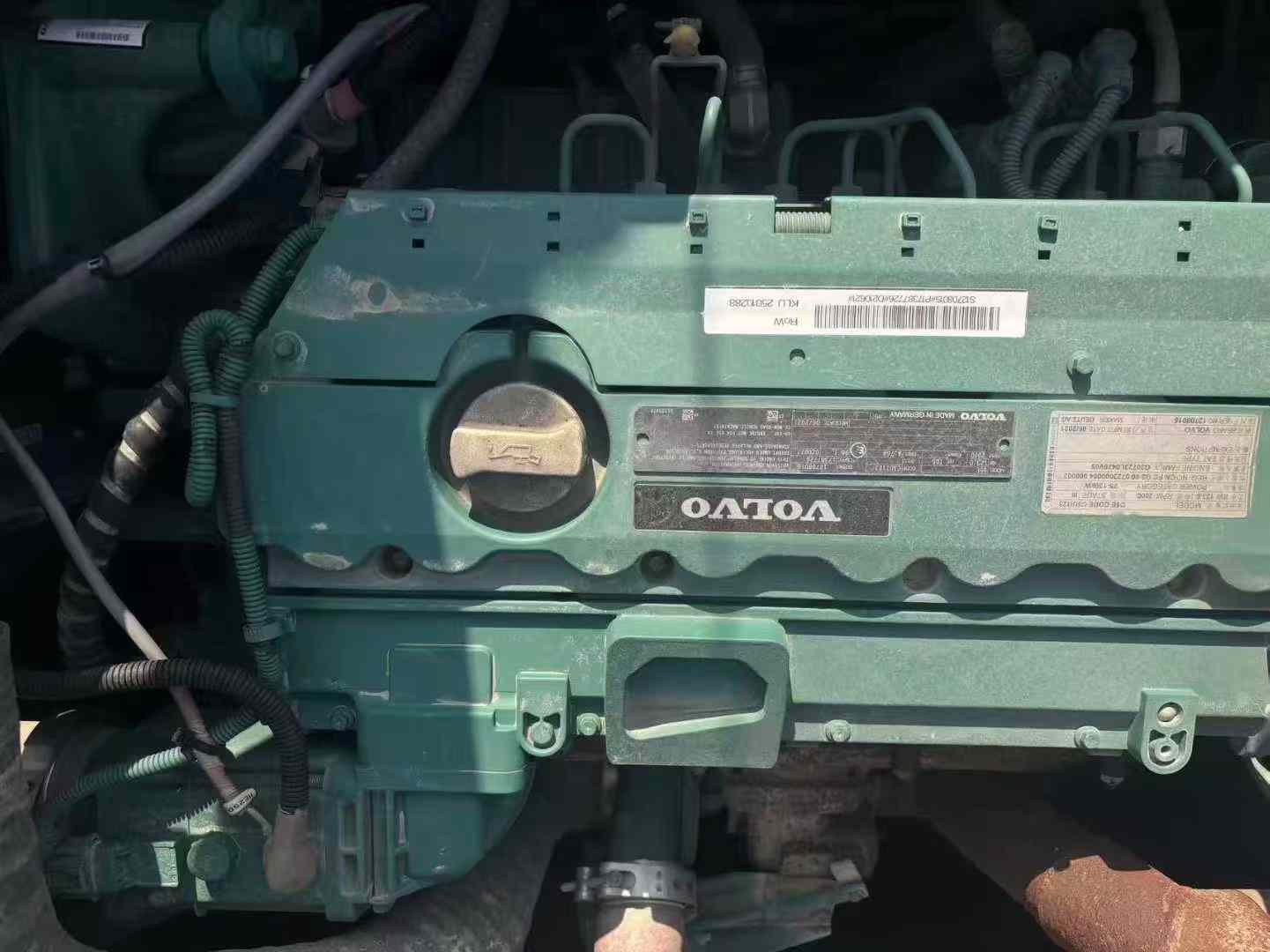 Used Volvo EC200 Excavator 2022 Model / 5