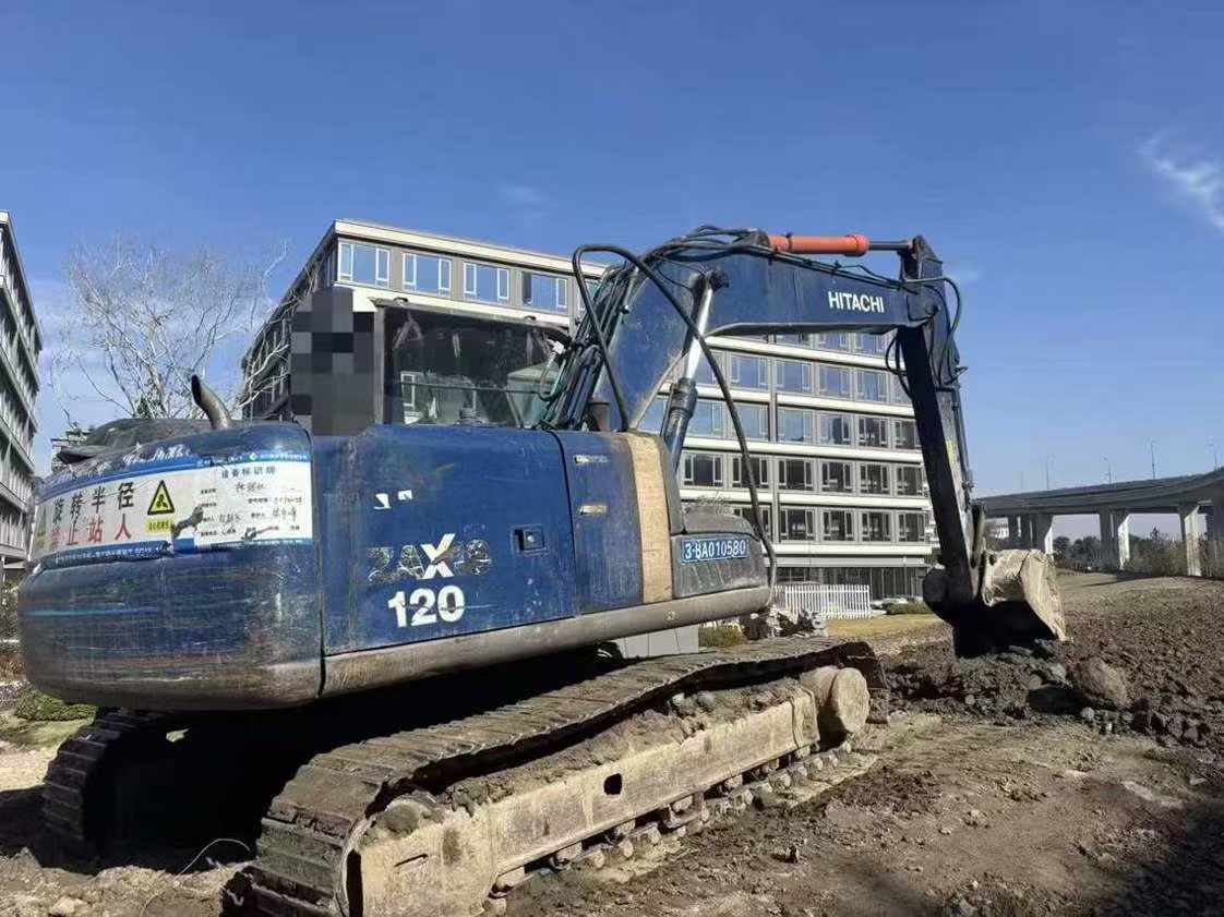 Used Hitachi ZX120 Excavator 2016 Model / 3