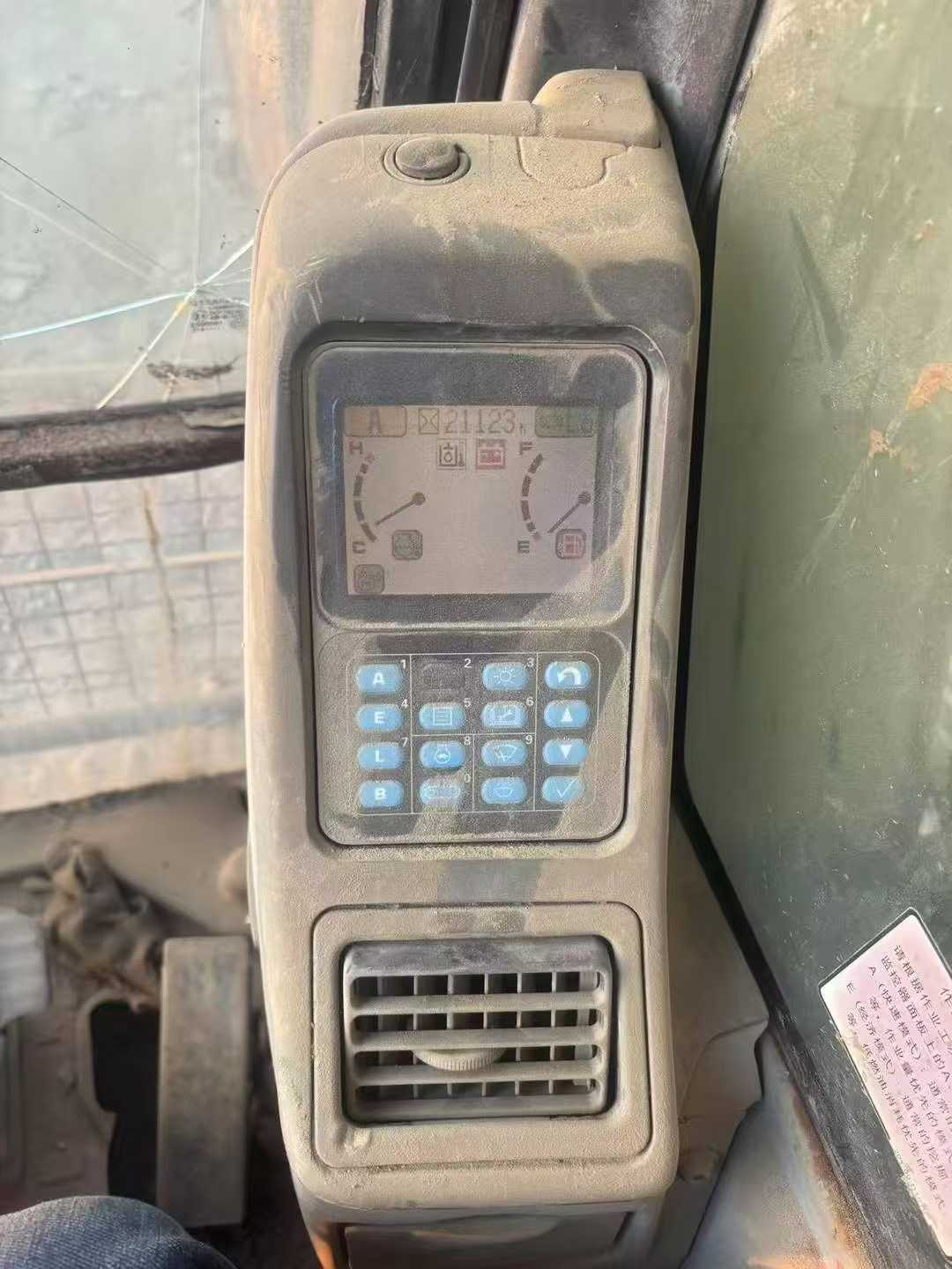 Used Komatsu PC70 Excavator 2016 Model / 9