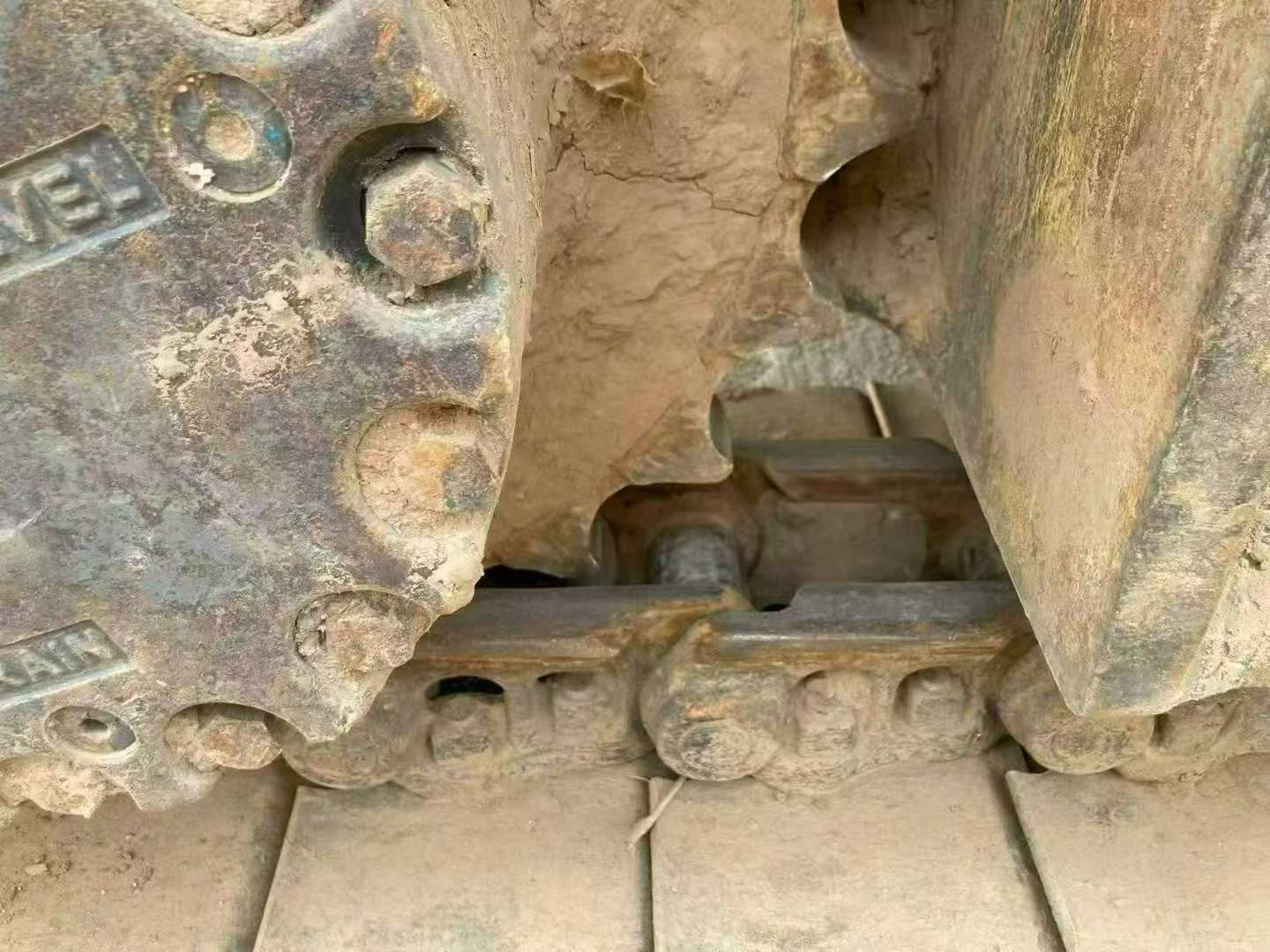 Used Volvo EW210C Excavator 2016 Model / 9