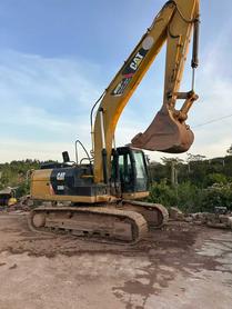 Buy Caterpillar 320D Used Excavator / 2 Used Caterpillar 320D Excavator 2017 Model / 2