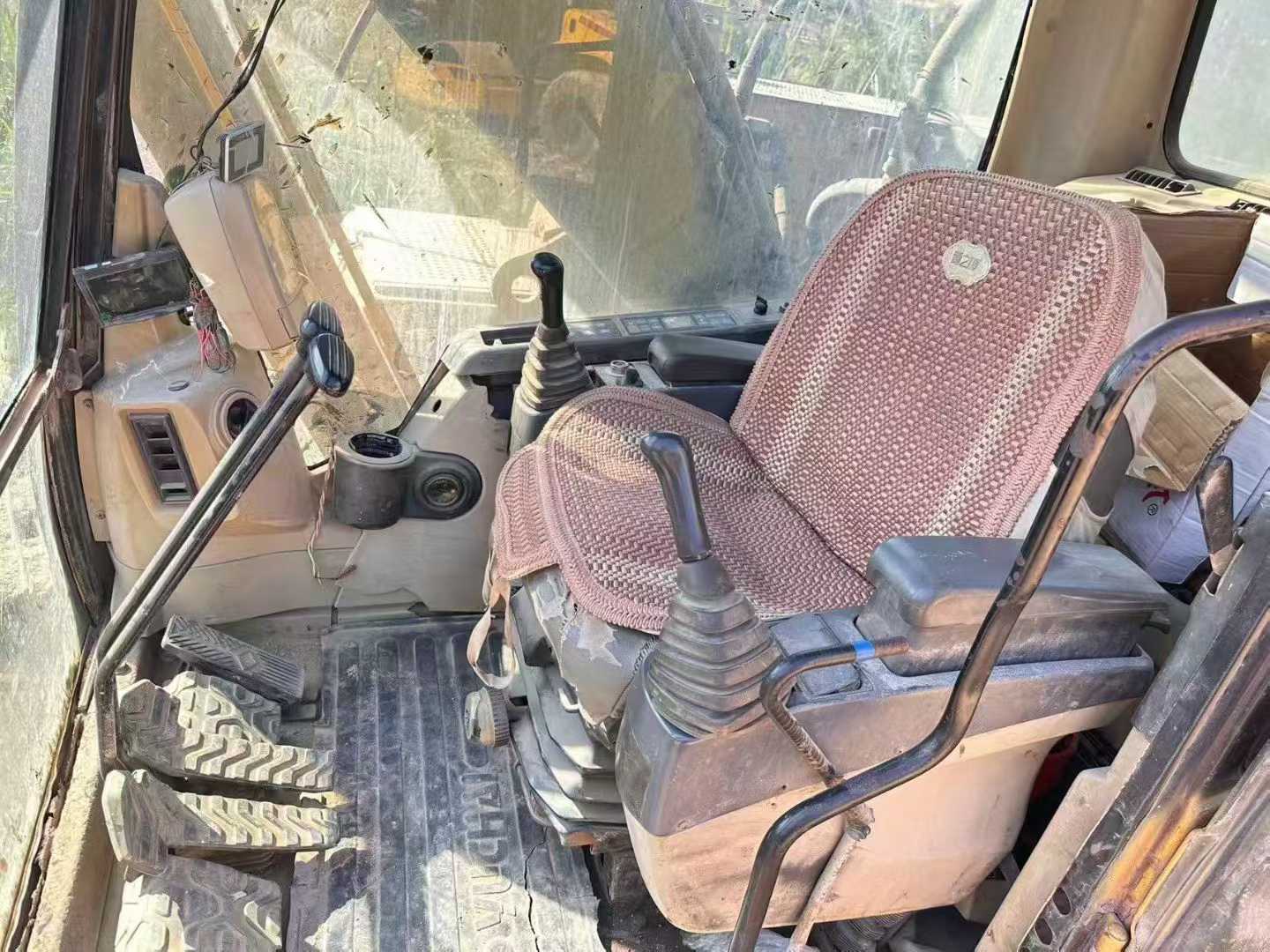 Used Caterpillar 320C Excavator 2016 Model / 8