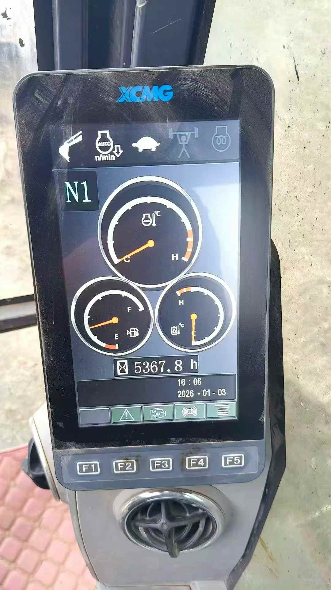 Used XCMG XE205DA Excavator 2021 Model / 6