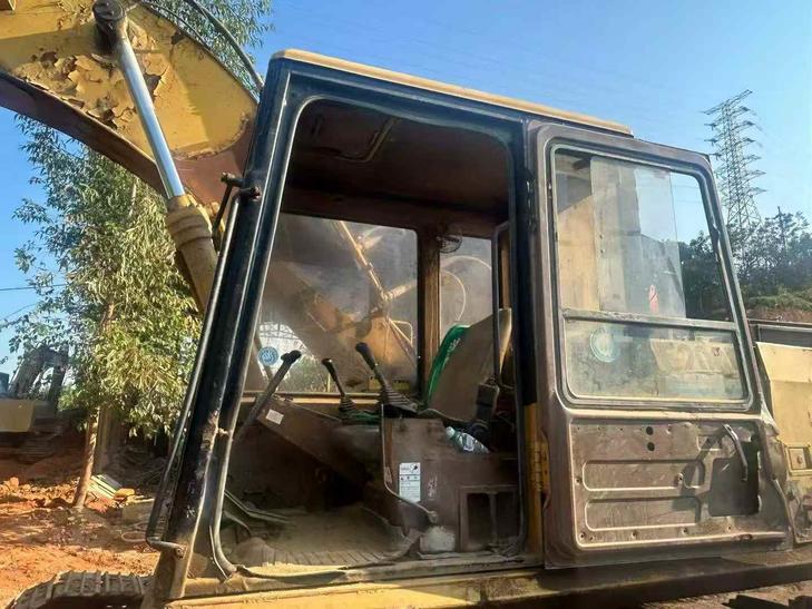 Buy Caterpillar CT20 Used Excavator / 1