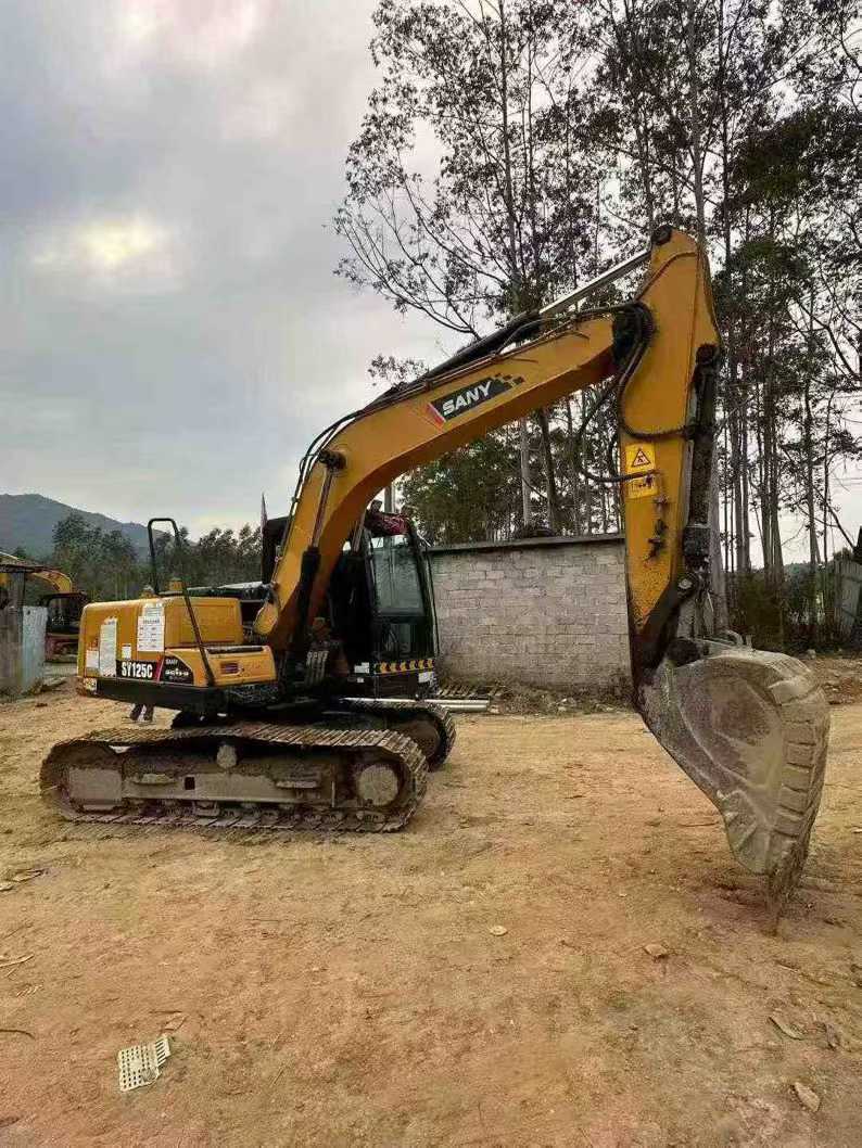 Used Sany SY125H Excavator 2019 Model / 3