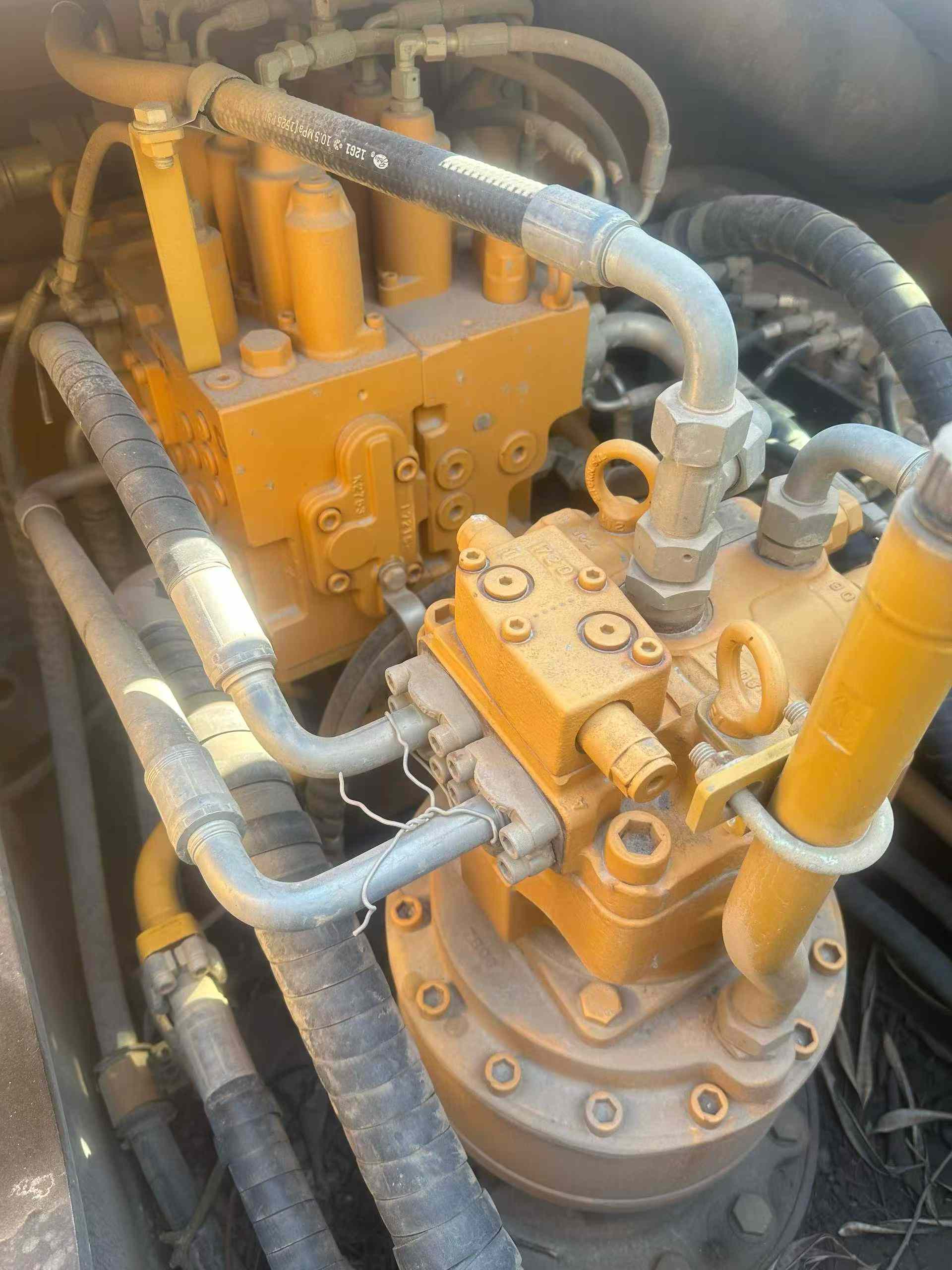 Used Sany SY245H Excavator 2017 Model / 2