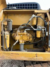 Buy Caterpillar 320D Used Excavator / 5 Used Caterpillar 320D Excavator 2017 Model / 5