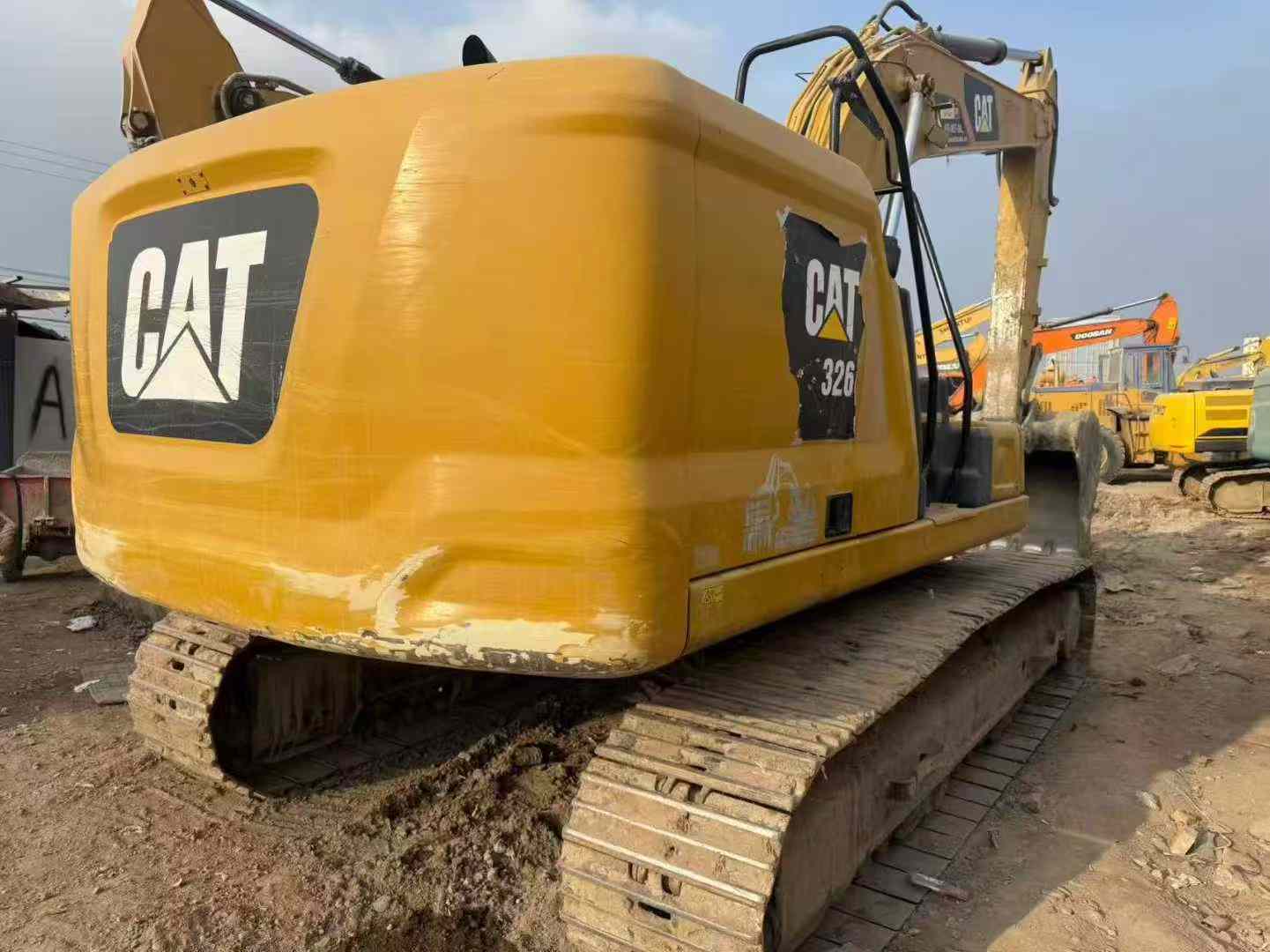 Used Caterpillar 323 Excavator 2018 Model / 6