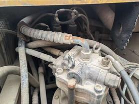 Buy XCMG LW200 Used Excavator / 4 Used XCMG LW200 Excavator 2017 Model / 4