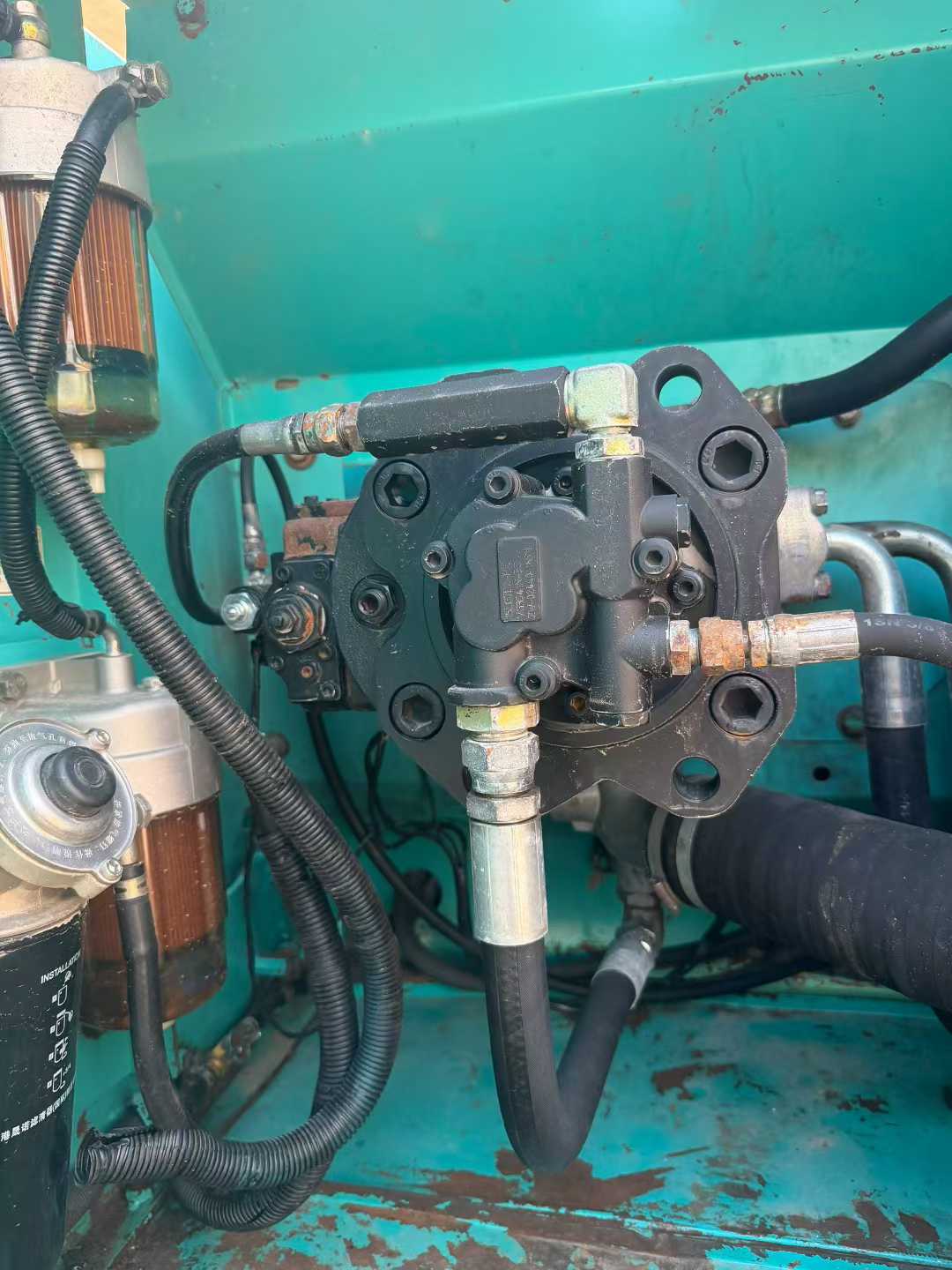 Used Kobelco SK210 Excavator 2016 Model / 6