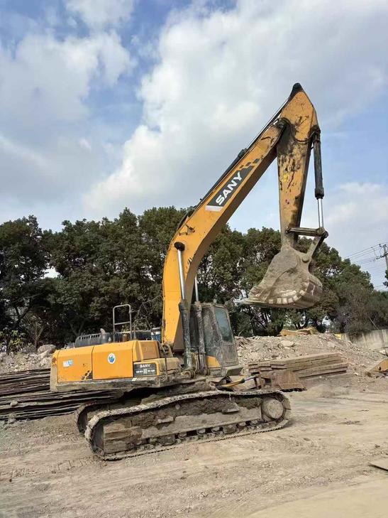 Buy Sany SY245H Used Excavator / 1