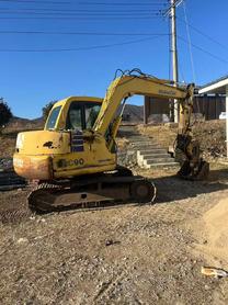 Buy Komatsu PC60-7 Used Excavator / 4 Used Komatsu PC60-7 Excavator 2010 Model / 4