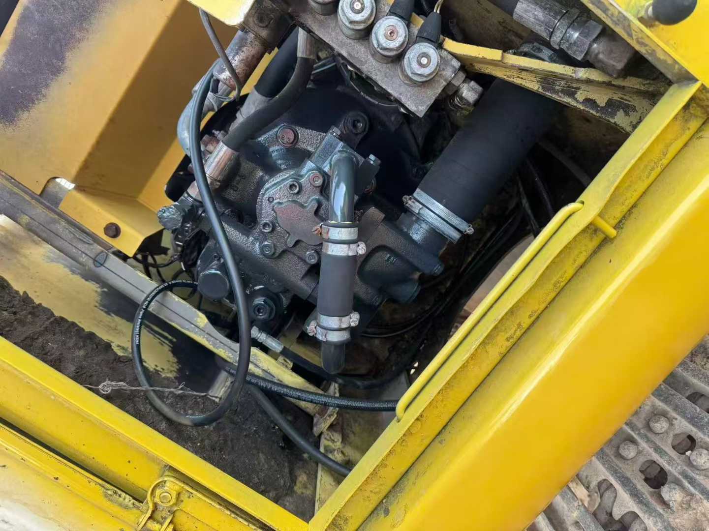 Used Komatsu PC120-6 Excavator 2016 Model / 6