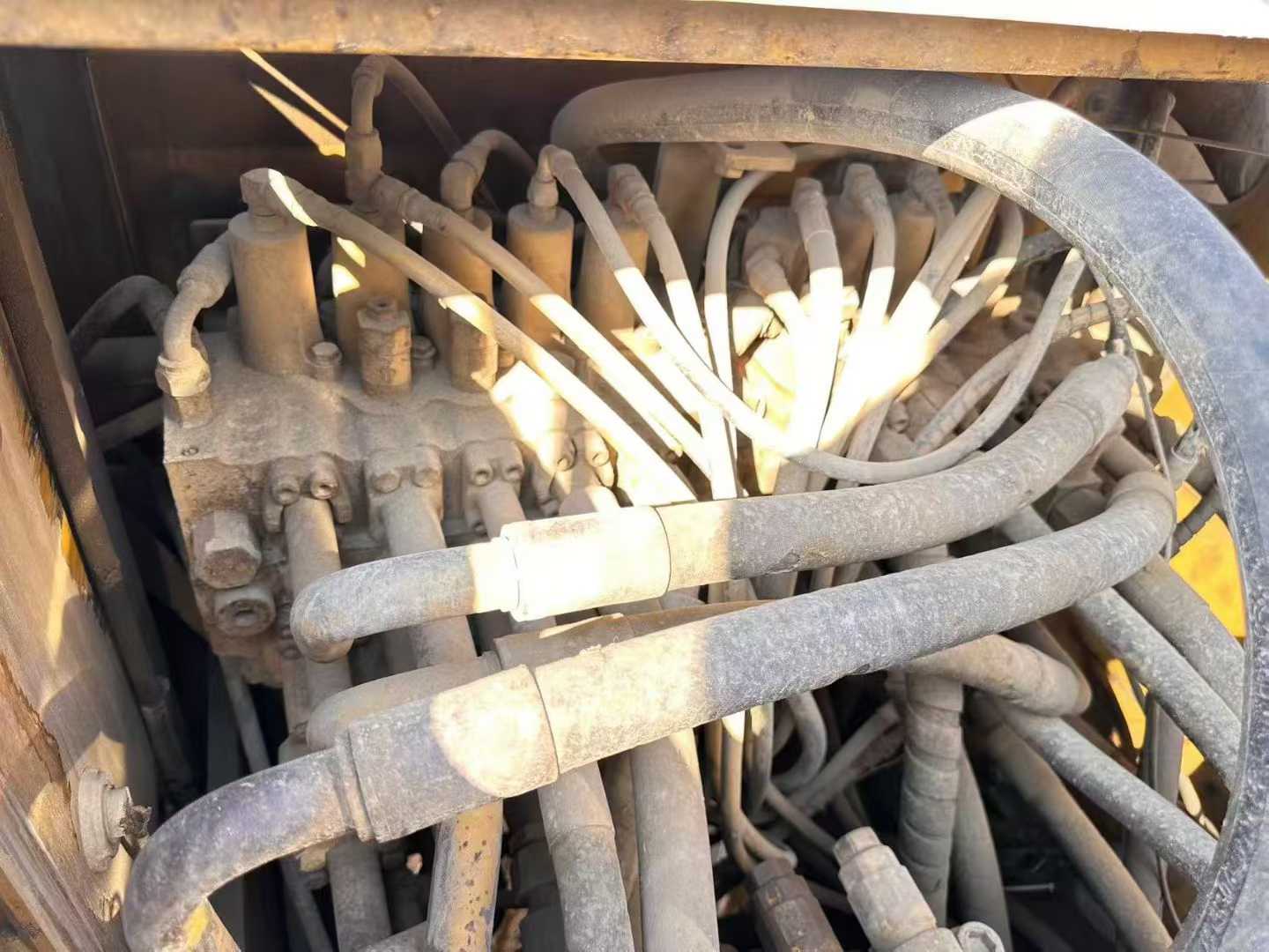 Used Caterpillar 320C Excavator 2016 Model / 3