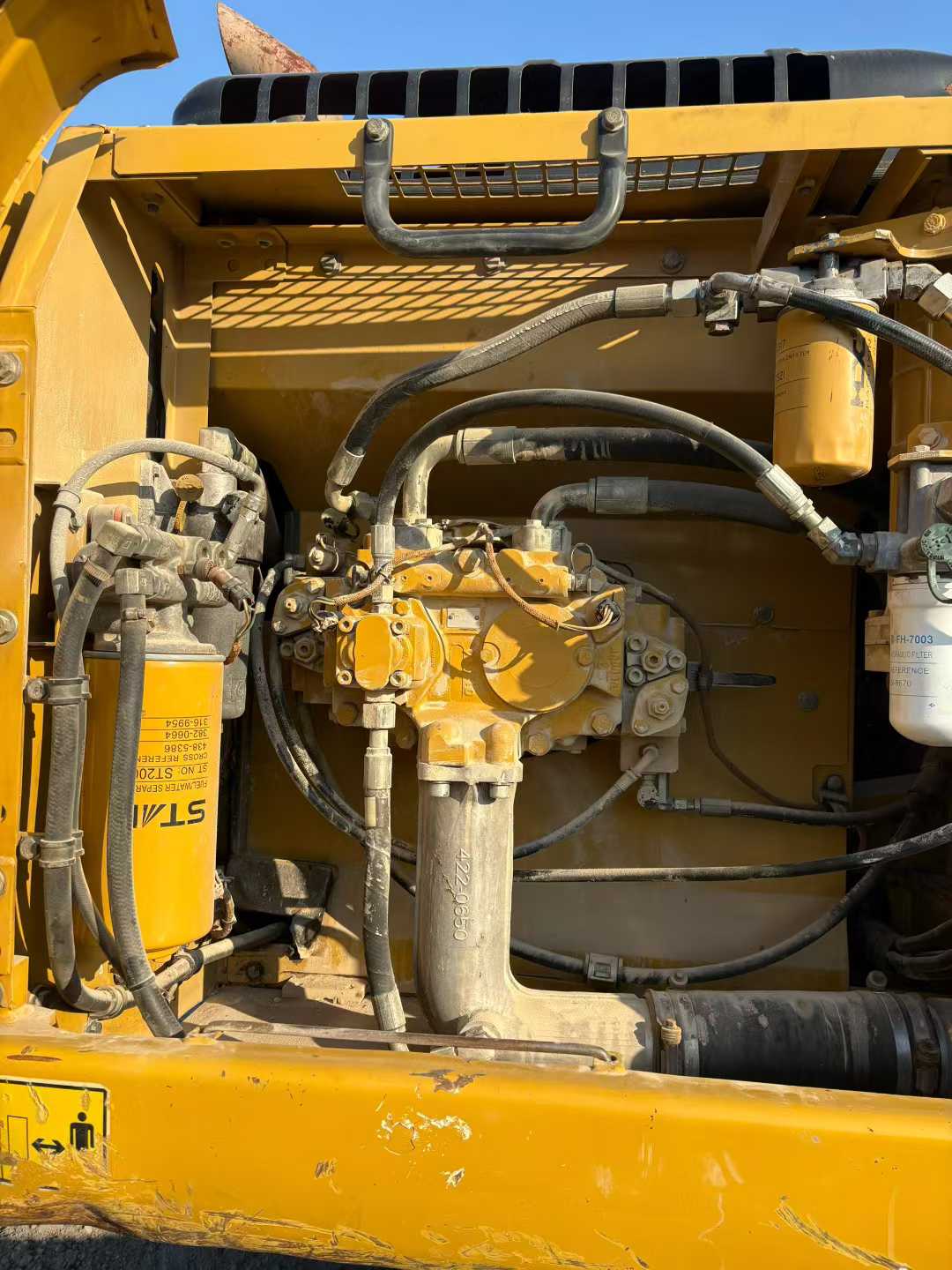 Used Caterpillar 330L Excavator 2018 Model / 5