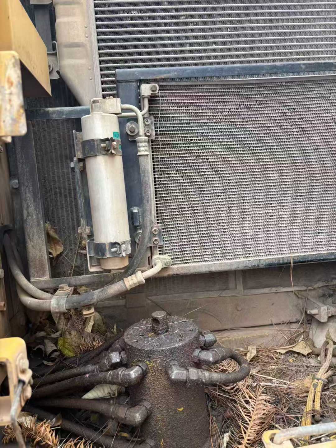 Used Caterpillar 320D Excavator 2016 Model / 8