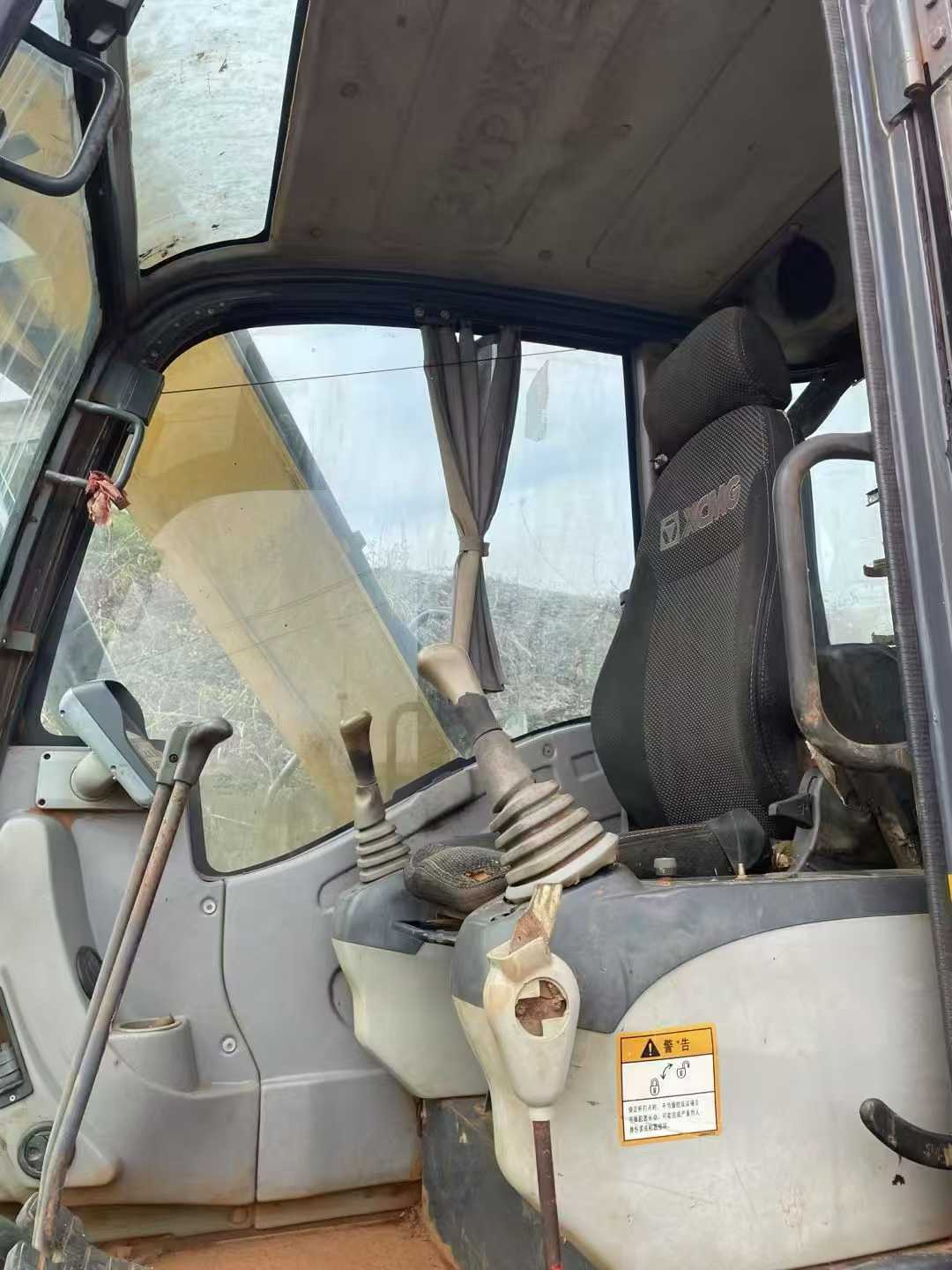 Used XCMG XE80 Excavator 2017 Model / 2