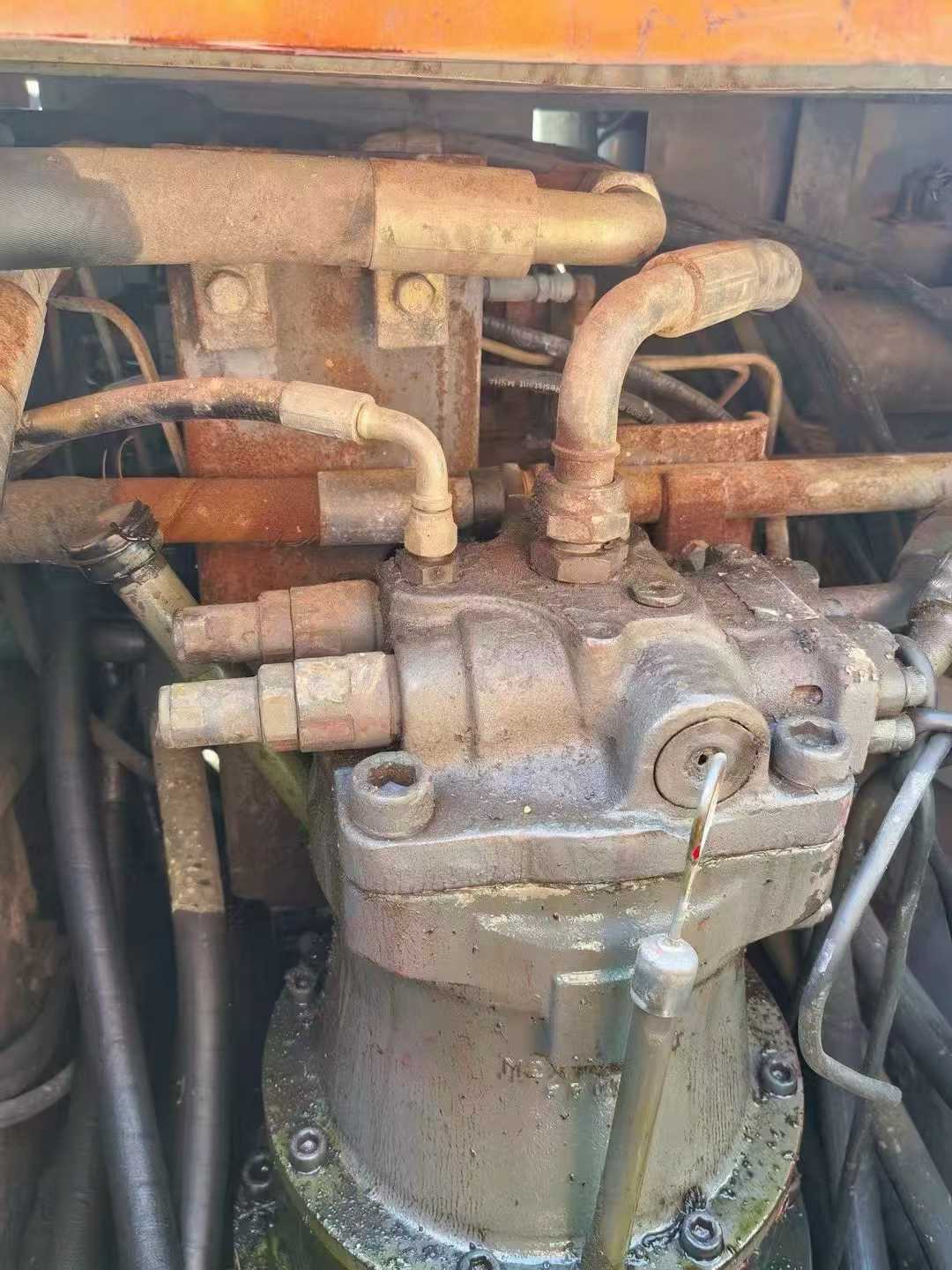 Used Hitachi ZAXIS200 Excavator 2016 Model / 3