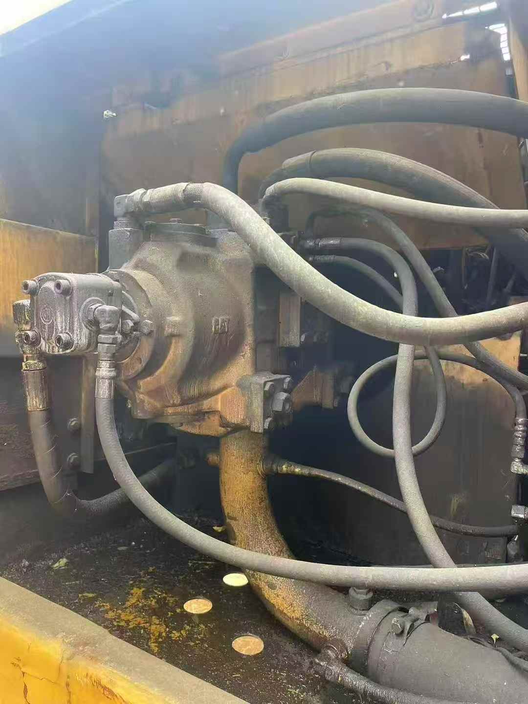 Used Caterpillar 320V2 Excavator 2016 Model / 5