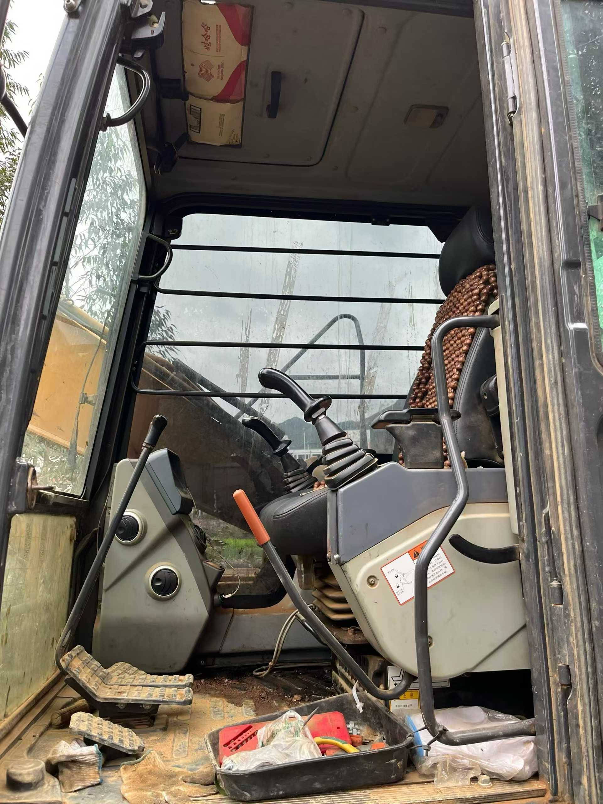 Used Kato KATO 135NS Excavator 2020 Model / 9