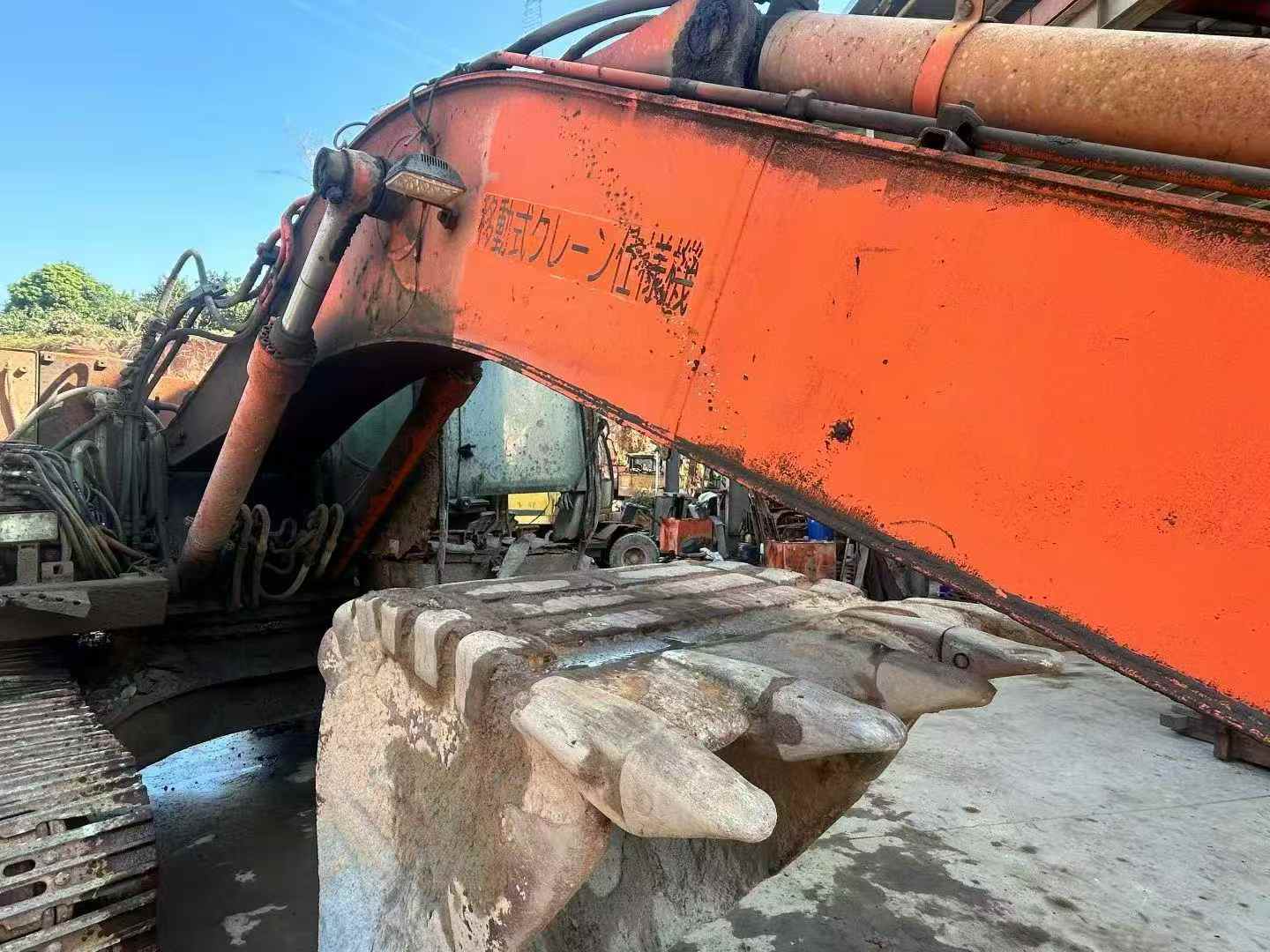 Used Hitachi ZAXIS200 Excavator 2016 Model / 8