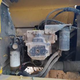 Buy Komatsu PC210 Used Excavator / 2 Used Komatsu PC210 Excavator 2011 Model / 2