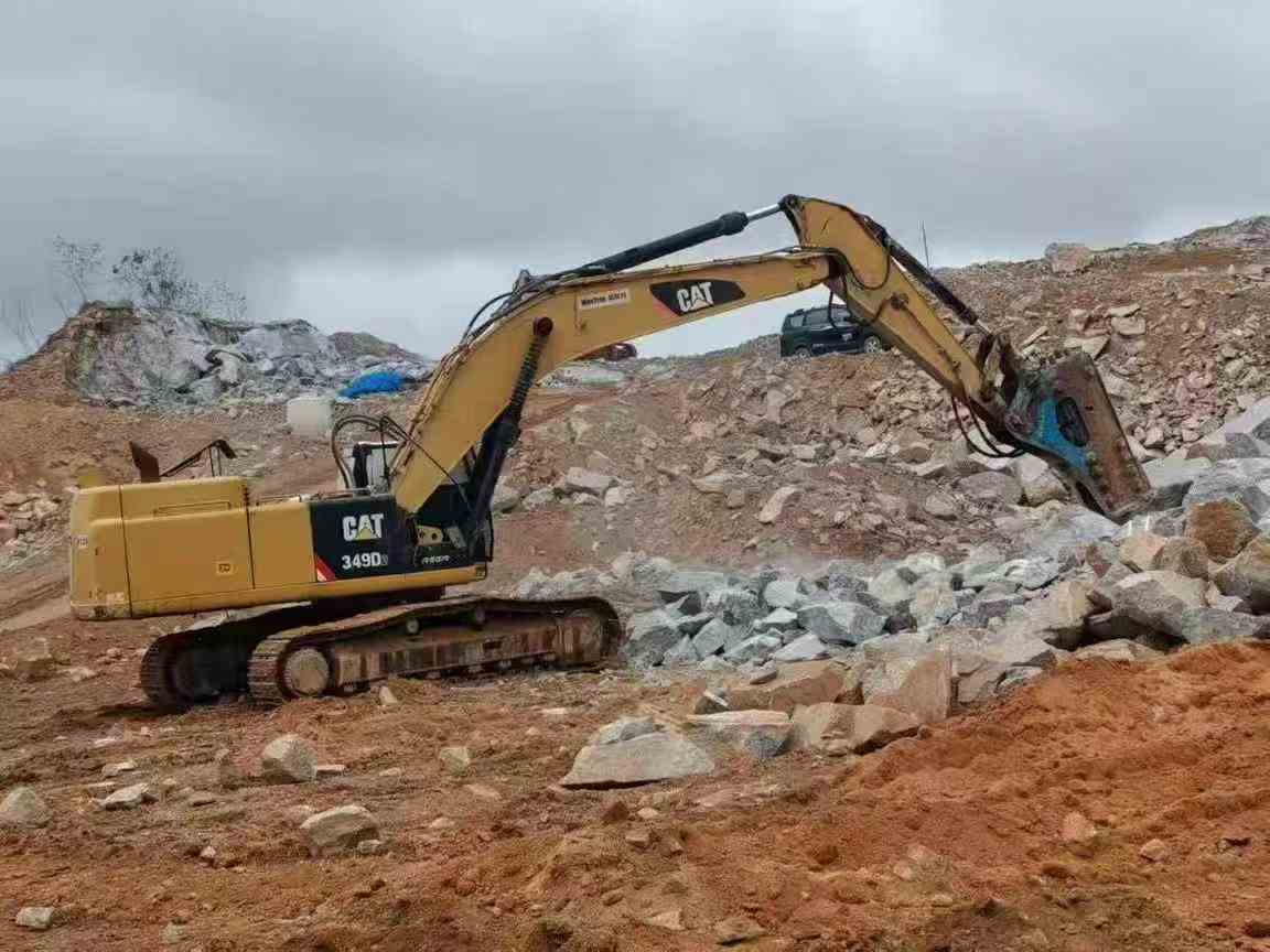 Used Caterpillar 345D Excavator 2012 Model / 2