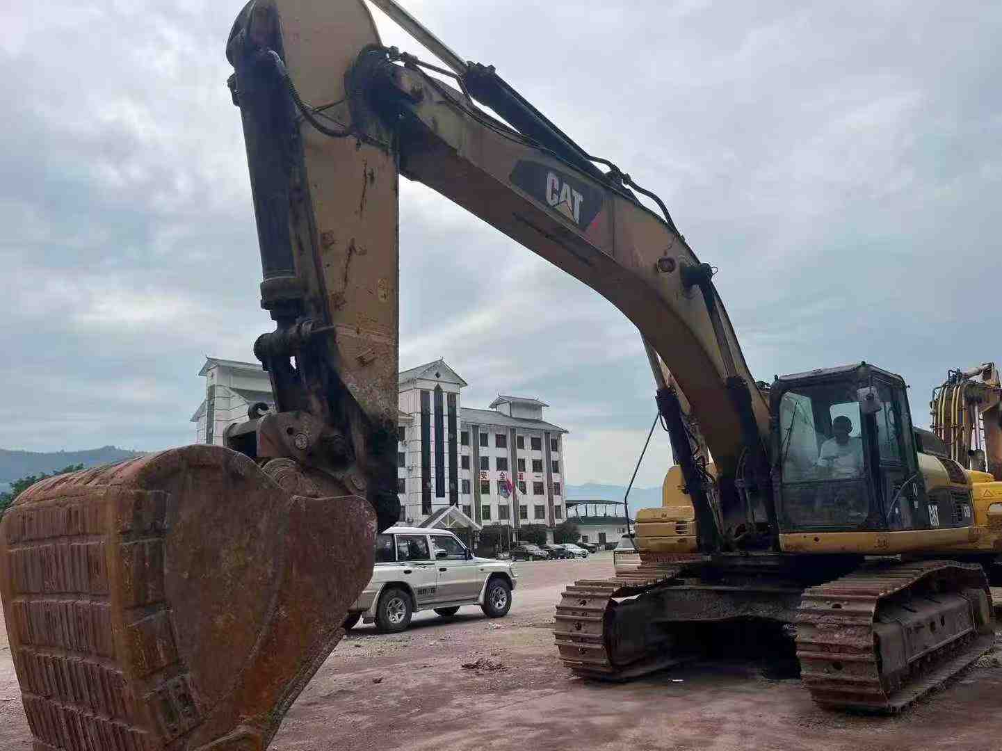 Used Caterpillar 336FLH Excavator 2016 Model / 2