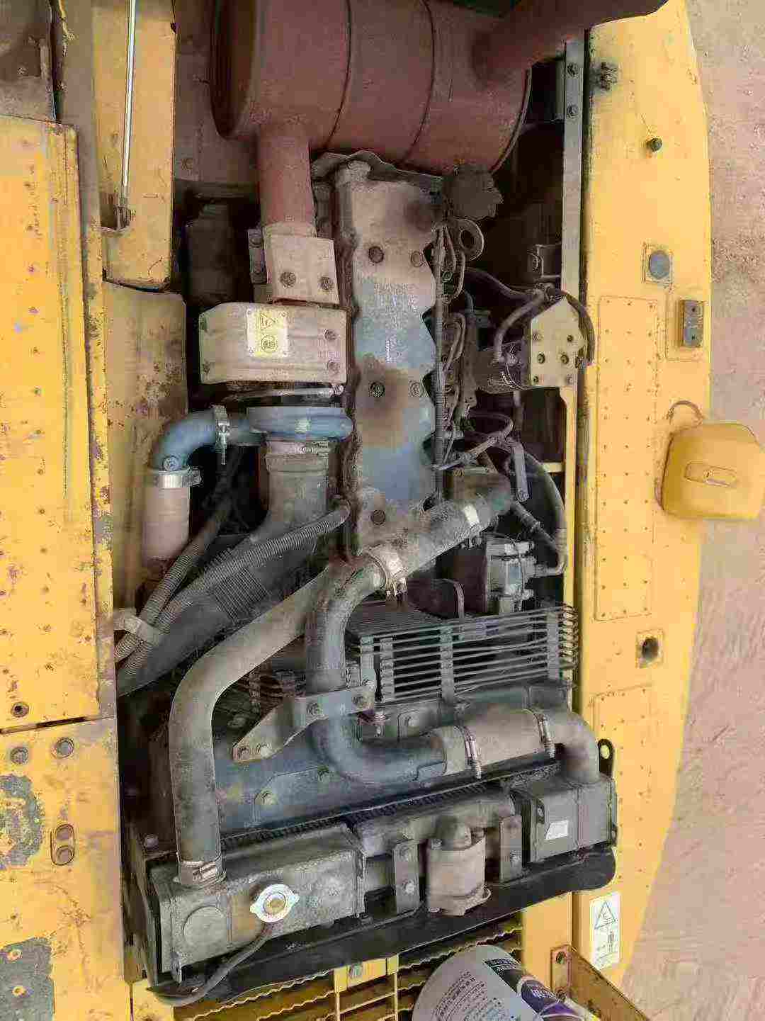 Used Komatsu PC200-8 Excavator 2016 Model / 2