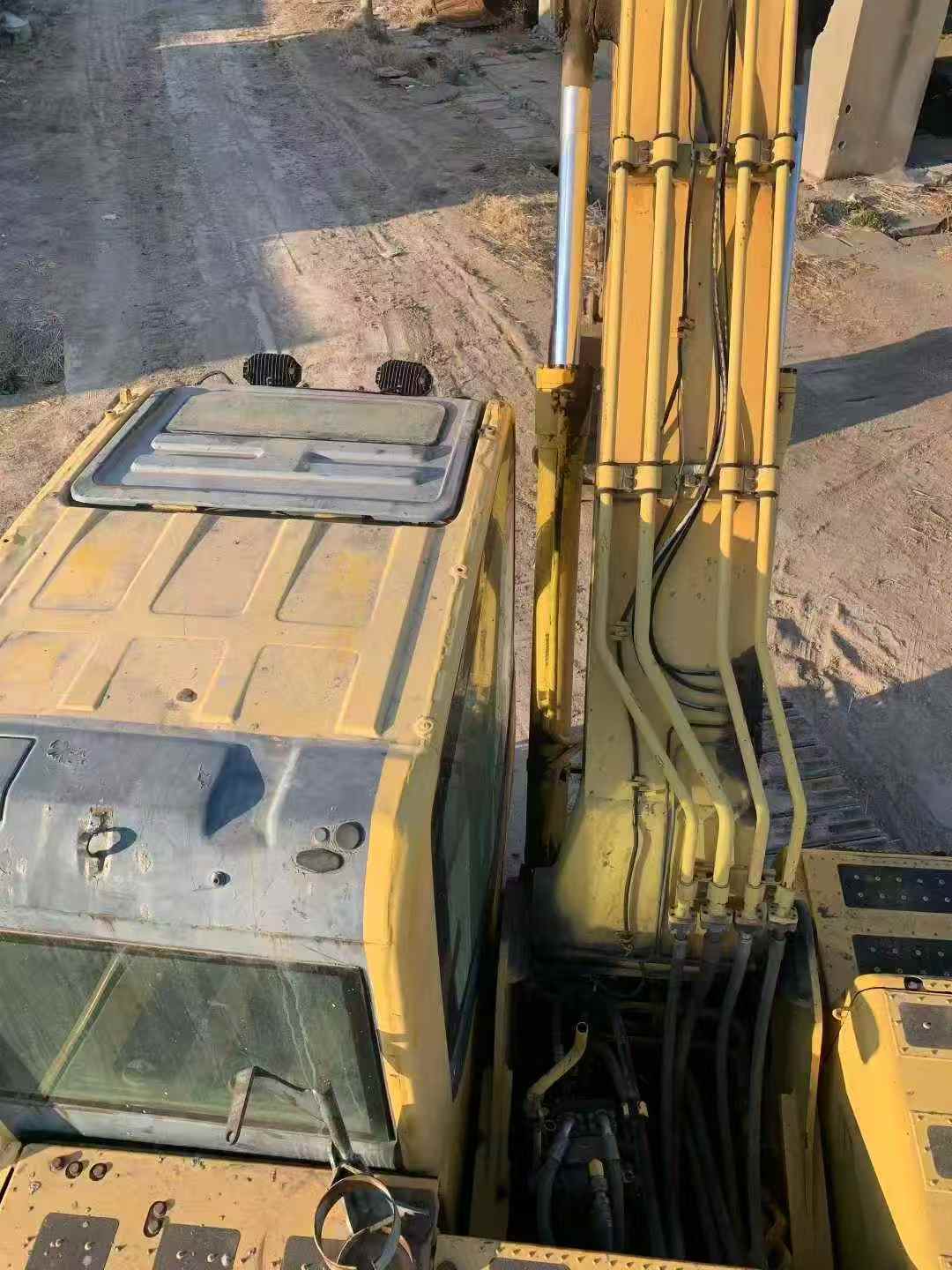 Used Komatsu PC200-8 Excavator 2016 Model / 8